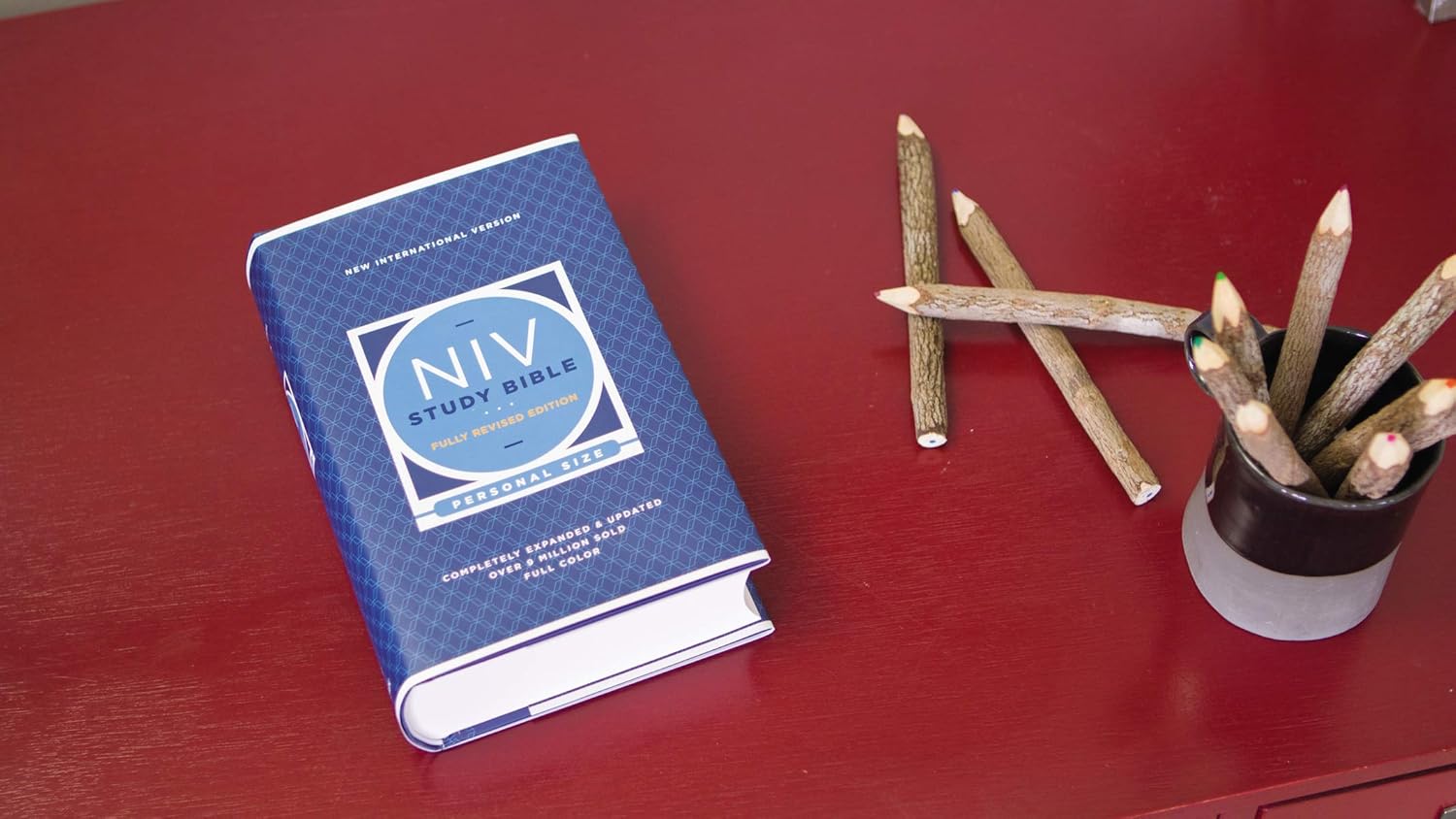 NIV Study Bible, Fully Revised Edition (Study Deeply. Believe Wholeheartedly.), Personal Size, Hardcover, Red Letter, Comfort Print