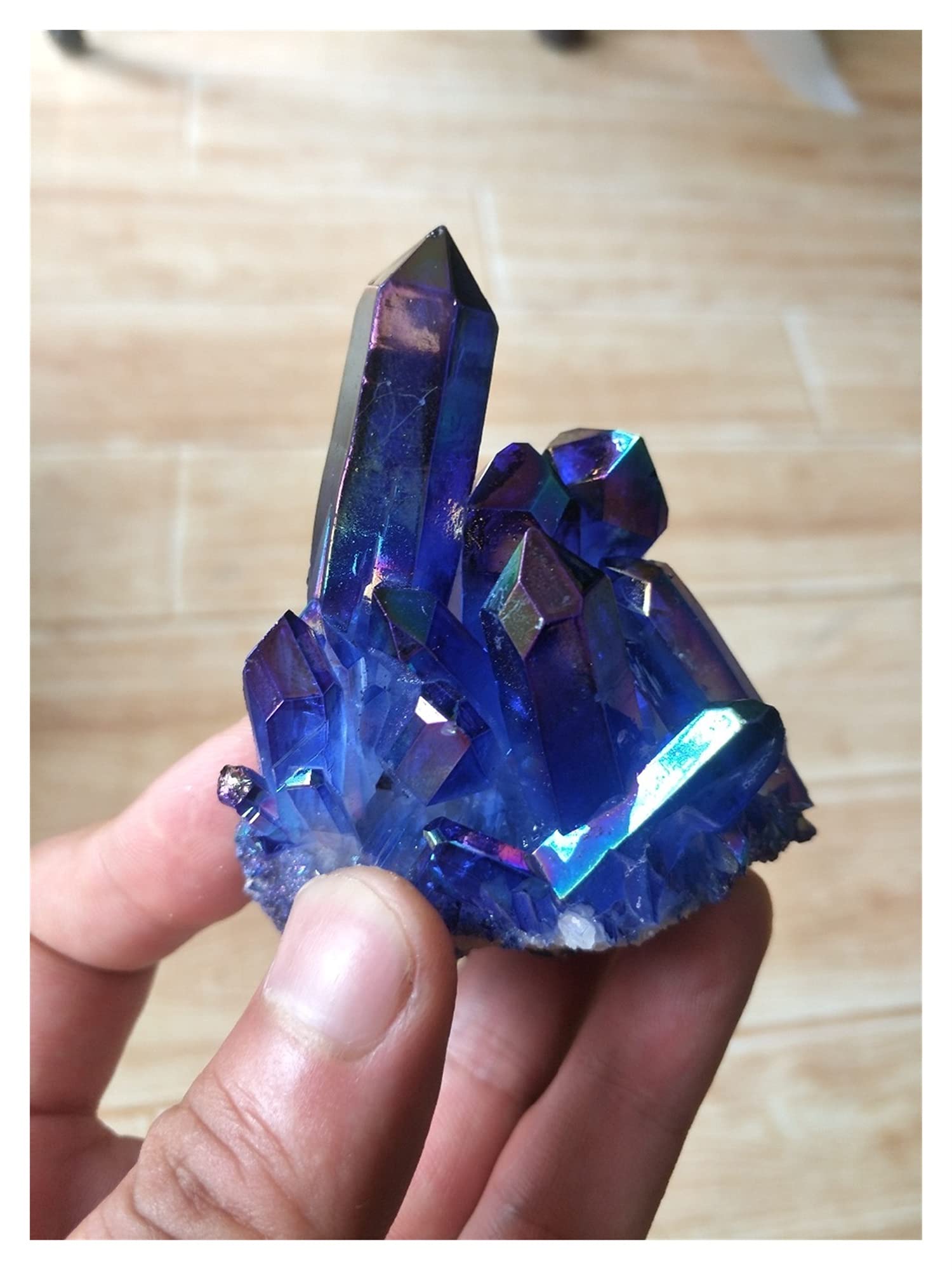 Cluster de quartz bleu de 80g en géode naturelle aura pour lithothérapie