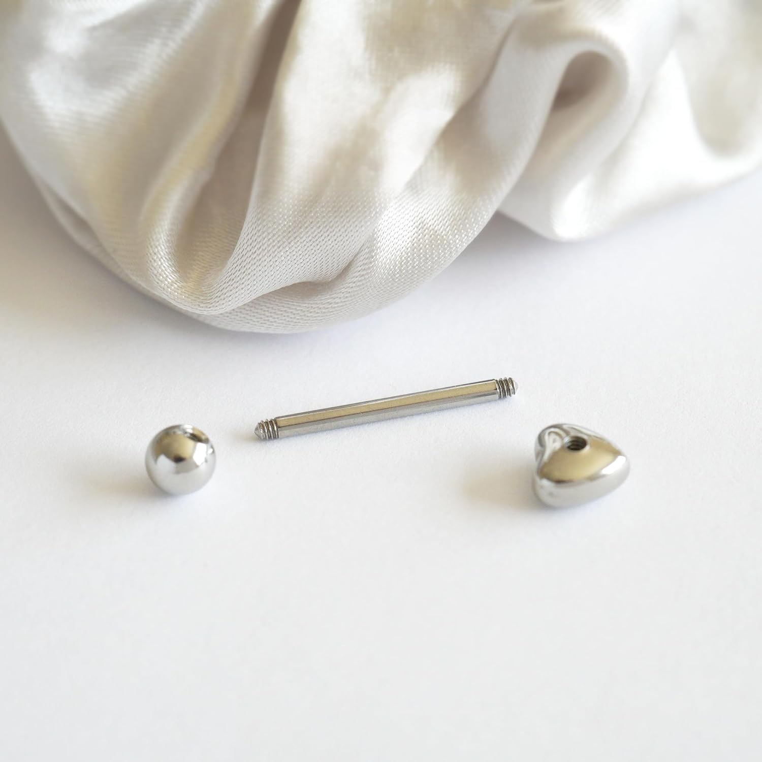 14G Tongue Rings for Women and Men, Surgical Steel Tongue Piercing Jewelry for Tongue Piercings, Silver Tongue Ring, 14 Gauge 16mm Bar Length