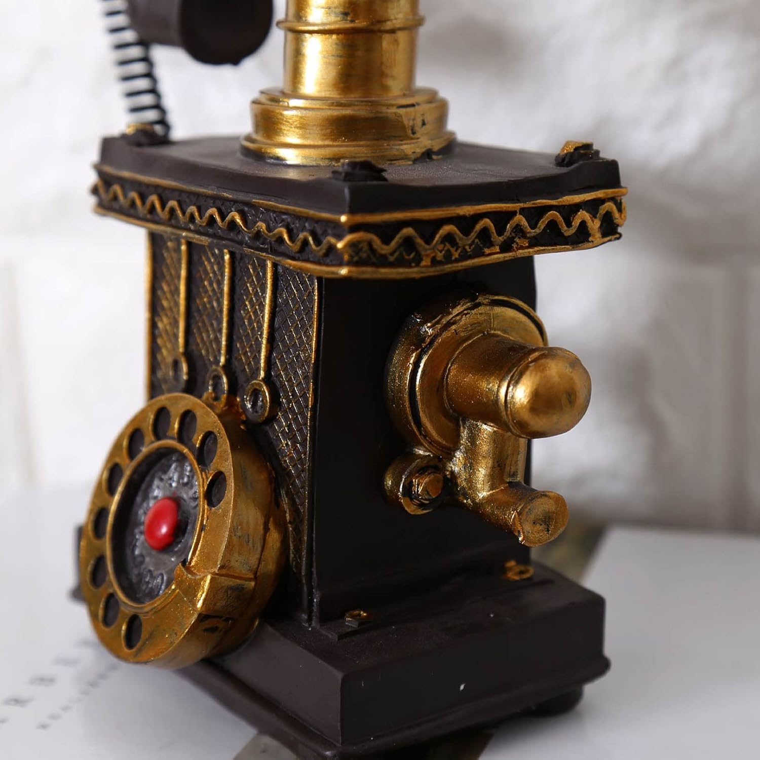 Antique Telephone Old Fashion Telephone Retro Antique Telephone Retro Desk Phone Toy for Home/Cafe/Bar/Window/Decoration