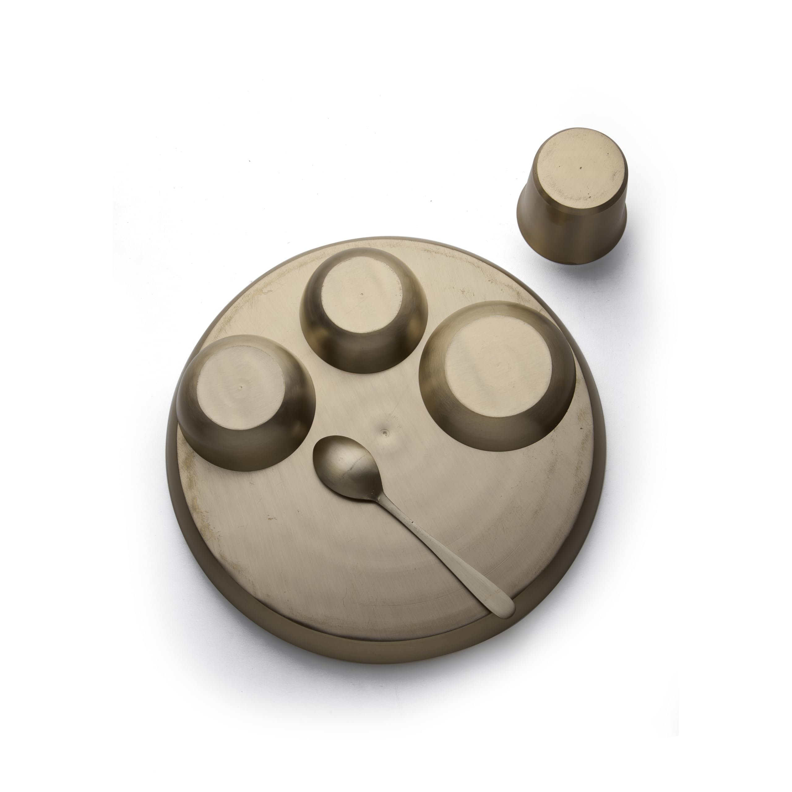 KLEO Kansa - Juego de 6 platos Thali de bronce | 1 plato, 2 cuencos, 1 vaso, 1 cuchara y 1 plato dulce | Juego de utensilios de bronce para auténtica colección de comedor indio, vajilla de metal