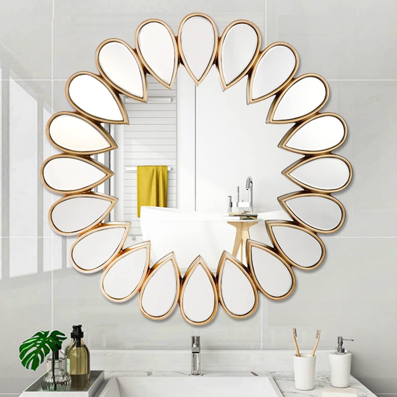 Miroir décoratif dans le four pour illuminer les espaces sombres