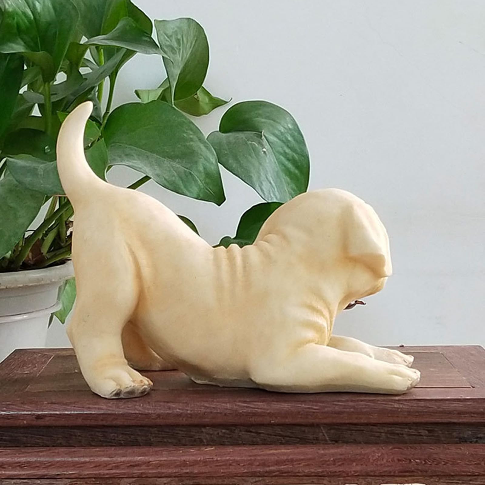 Słodka realistyczna statua labradora, dekoracja ogrodu na zewnątrz, rzeźba z żywicy, stojąca ozdoba pamiątkowa dla psa, domowa statua na biurko(
