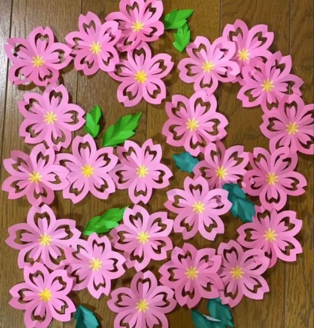 Amazon | 桜＆葉っぱ No.45折り紙 お花 ハンドメイド3月4月春壁面飾り