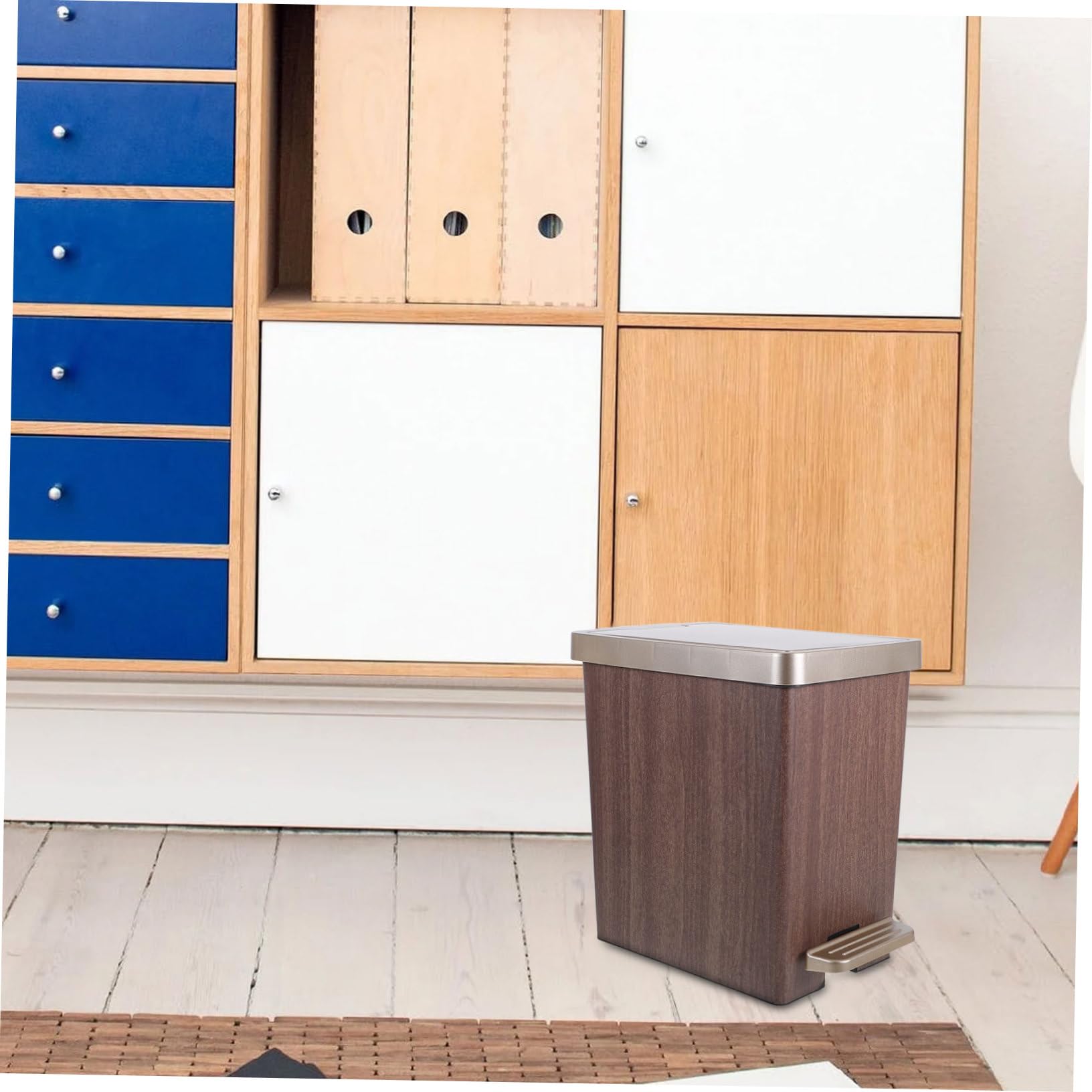 Bote de Basura de Plástico Rectangular para Baño y Dormitorio Elegante | Tapa, Diseño Sofisticado, Compacto y Discreto, Fiable, Resistente Deformación, Práctico y Duradero