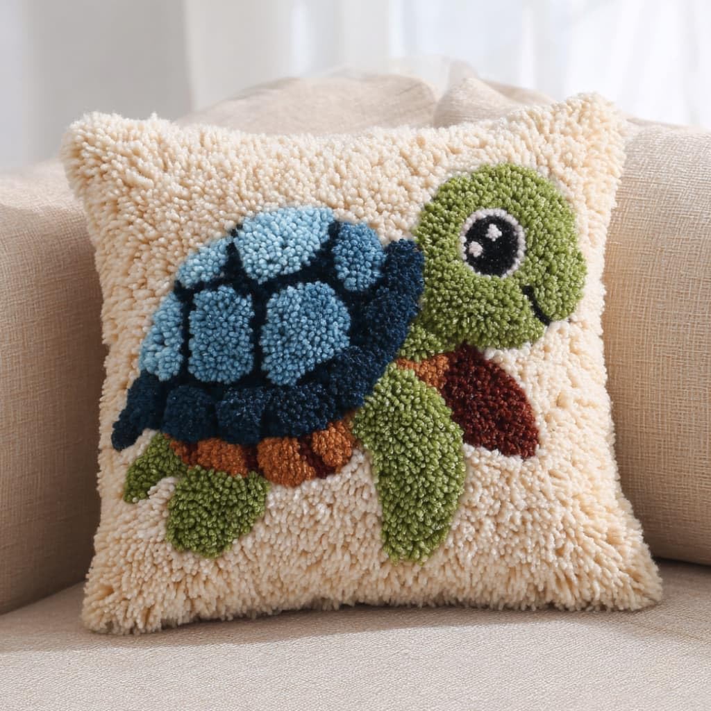 WallustrioaW Latch Hook Pillow Kit -Turtles Embroidery Art Craft Kit - All Ages - Unisex - 43X43Cm