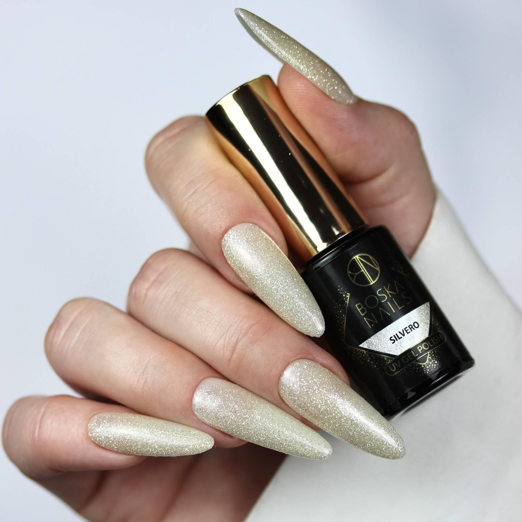 Boska Nails Cosmic Glow Hybrid Nagellack Holografisch Glitzer Effekt Langanhaltend Nägel Kosmischer Glanz Nailart Halbdurchsichtig 7 Farben