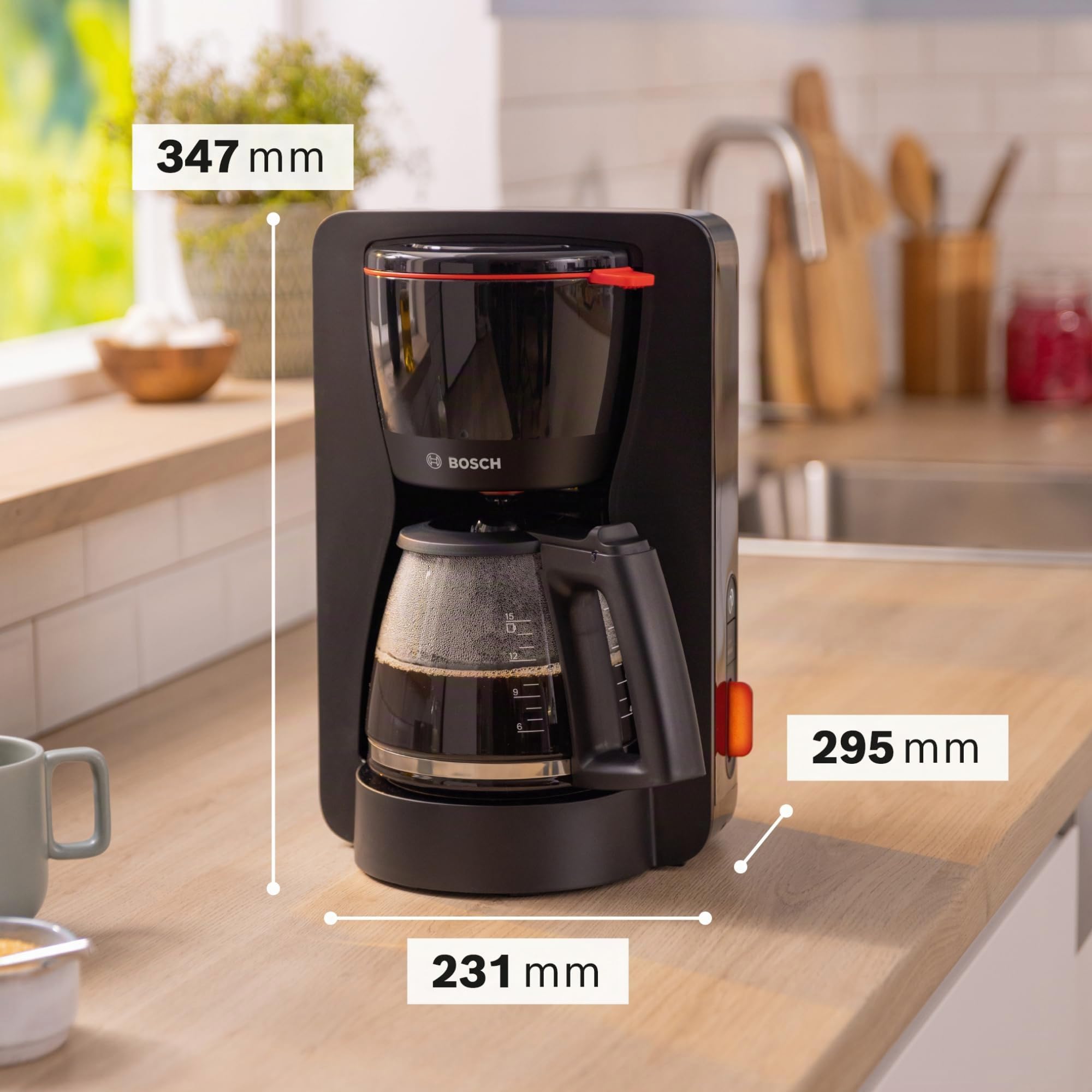 Bosch MyMoment TKA3M133 - Cafetera filtro, jarra de cristal de 1,25 l, para 10 a 15 tazas, función de mantenimiento caliente 60 min, sistema antigoteo, soporte de filtro giratorio, programa de