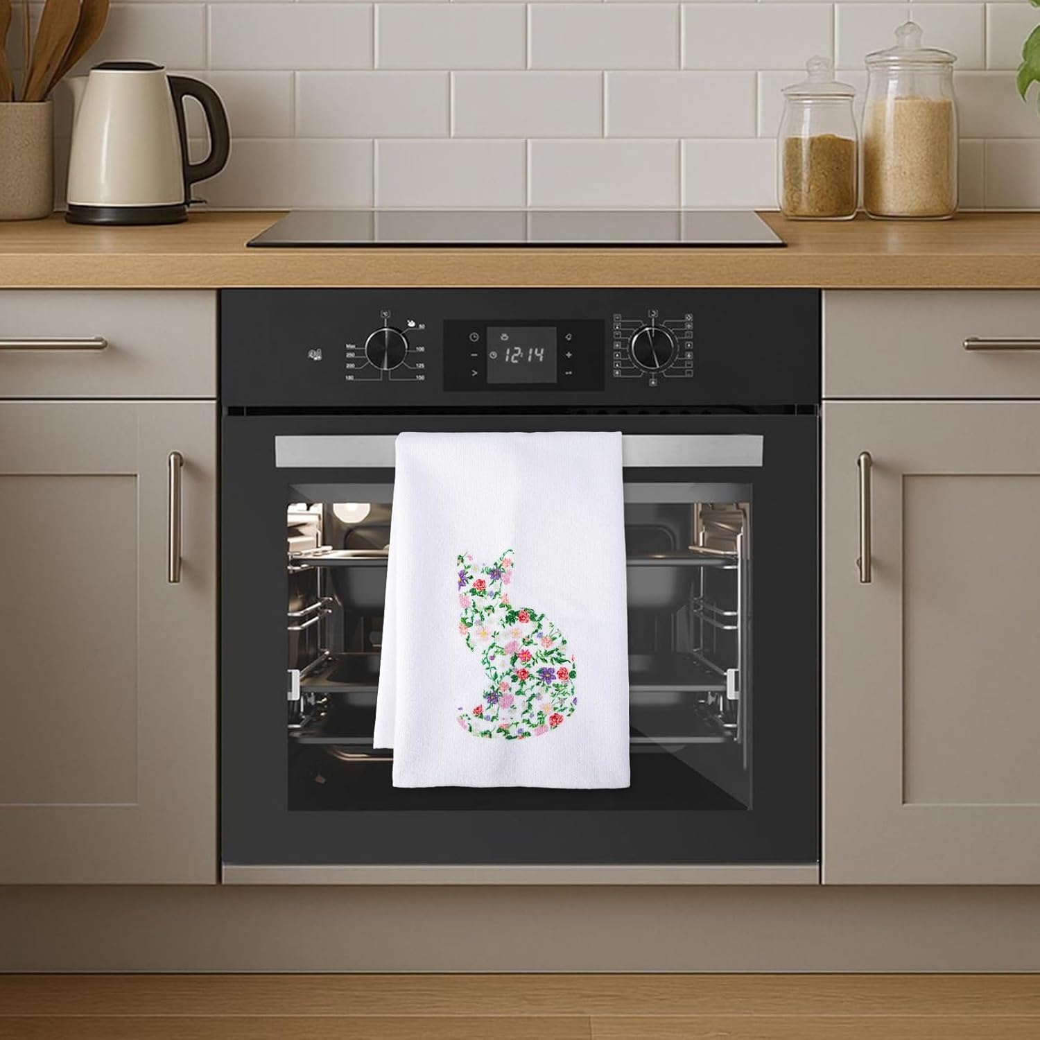 Flower Cat Kitchen Towels, Floral Cat Hand Towels, Kitten Dish Tea Towel for Kitchen Decor, Gifts for Cats Lovers Women,Suitable for Kitchen Bathroom Spa Gym Face Towel,15.7x23.6 Inches - Image 5