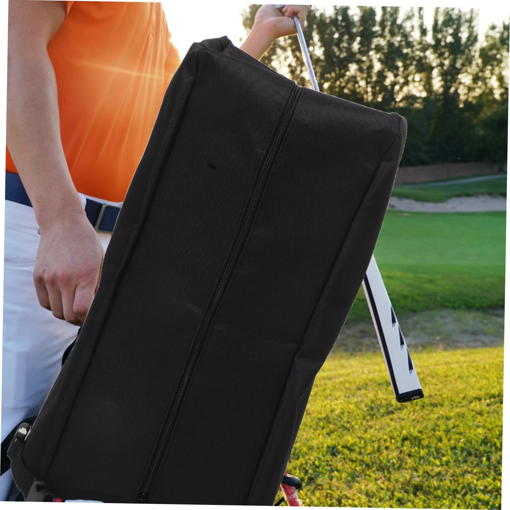 BESTonZON Wasserdichter Golfbag Regenschutz mit Staubschutz Outdoor Golf Bag Cover Regenhaube für Golftaschen Uv-beständig Wetterfest Reise Platzschutz Schwarz