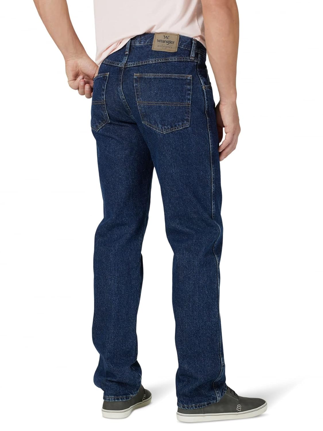 Wrangler Authentics Calça jeans masculina clássica de algodão com 5 bolsos e modelagem regular em promoção! Veja a oferta e mais achadinhos de Calças 3 Hoje é o melhor dia para comprar Wrangler Authentics Calça jeans masculina clássica de algodão com 5 bolsos e modelagem regular com aquele preço maroto! Promoção! Aproveite a oferta! 3