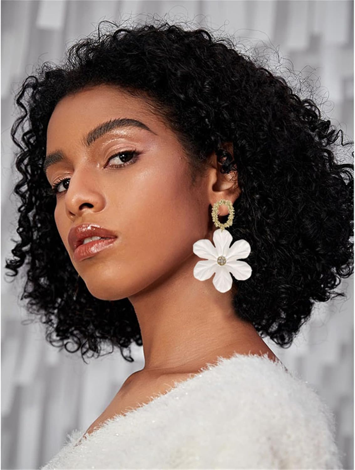 MALOYANVE White Flower Earrings for Women Chic Bohemian Acrylic Flower Rose Petal Dangle Drop Crystal Floral Flower Bud Earrings Statement Exaggerated Earrings Jewelry Gifts - Image 2