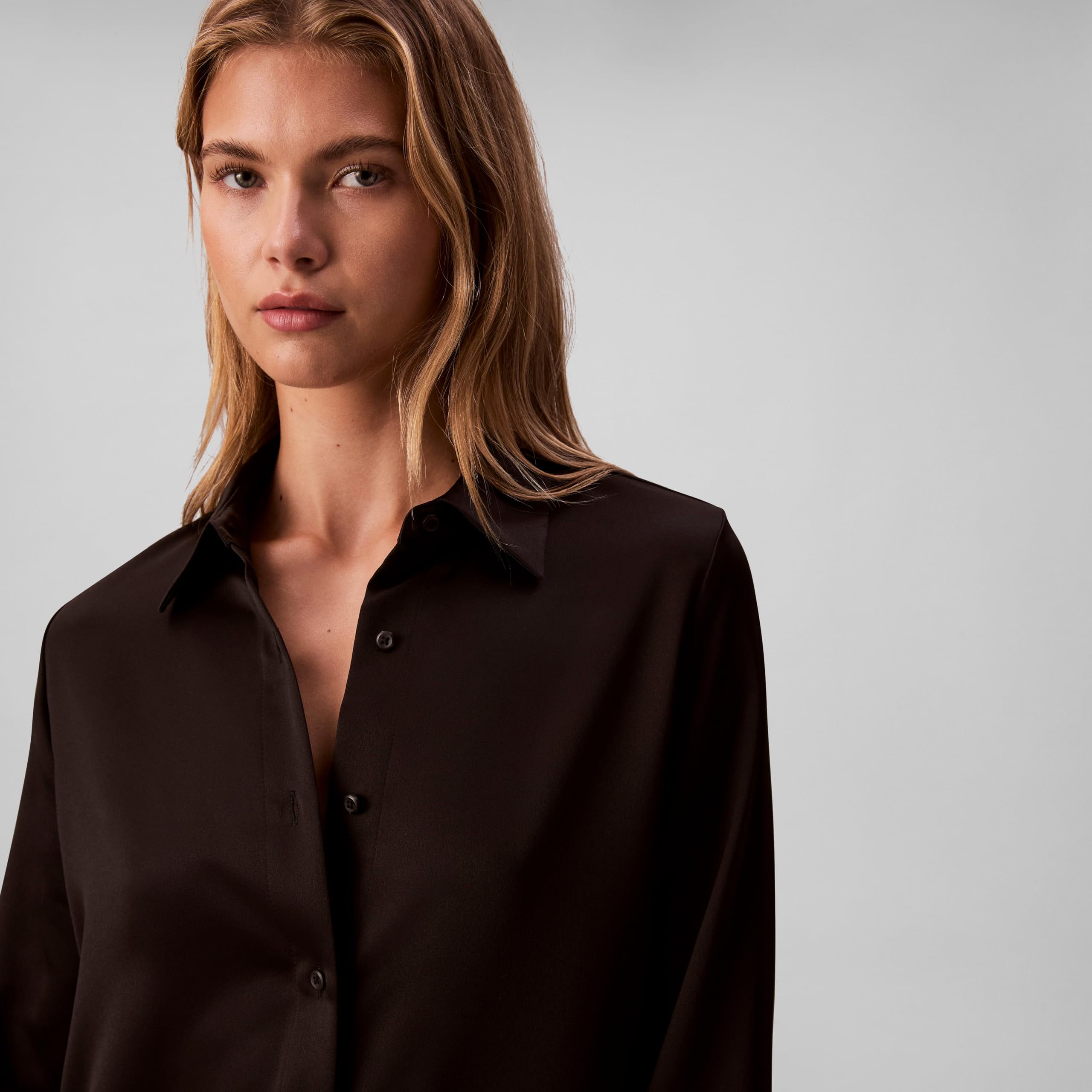 Calvin Klein Damen Satin Button-down Shirt Satin-Knopf-Down-Shirt