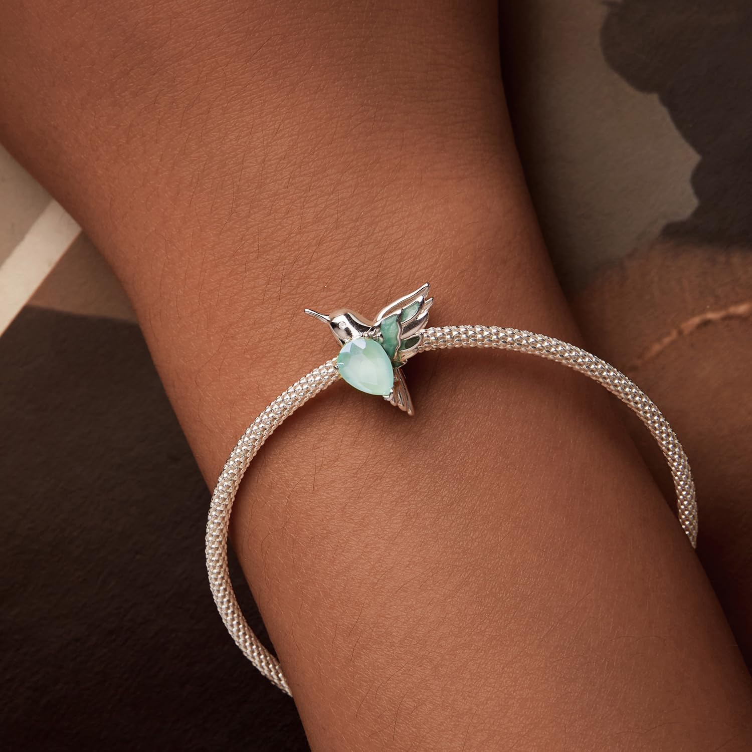 Charms de pájaro para mujer en plata de ley 925 con circonita verde para pulsera.