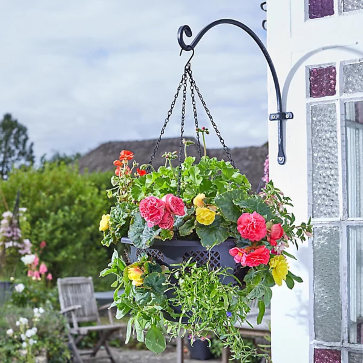 Garden Mile Garden Hanging Flower Basket 15'' Plastic Plant Holder Outdoor Plant Pot with 4 Way Chain Planter with Water Reservoir Easy Filling (Hanging Side Planter - x4)