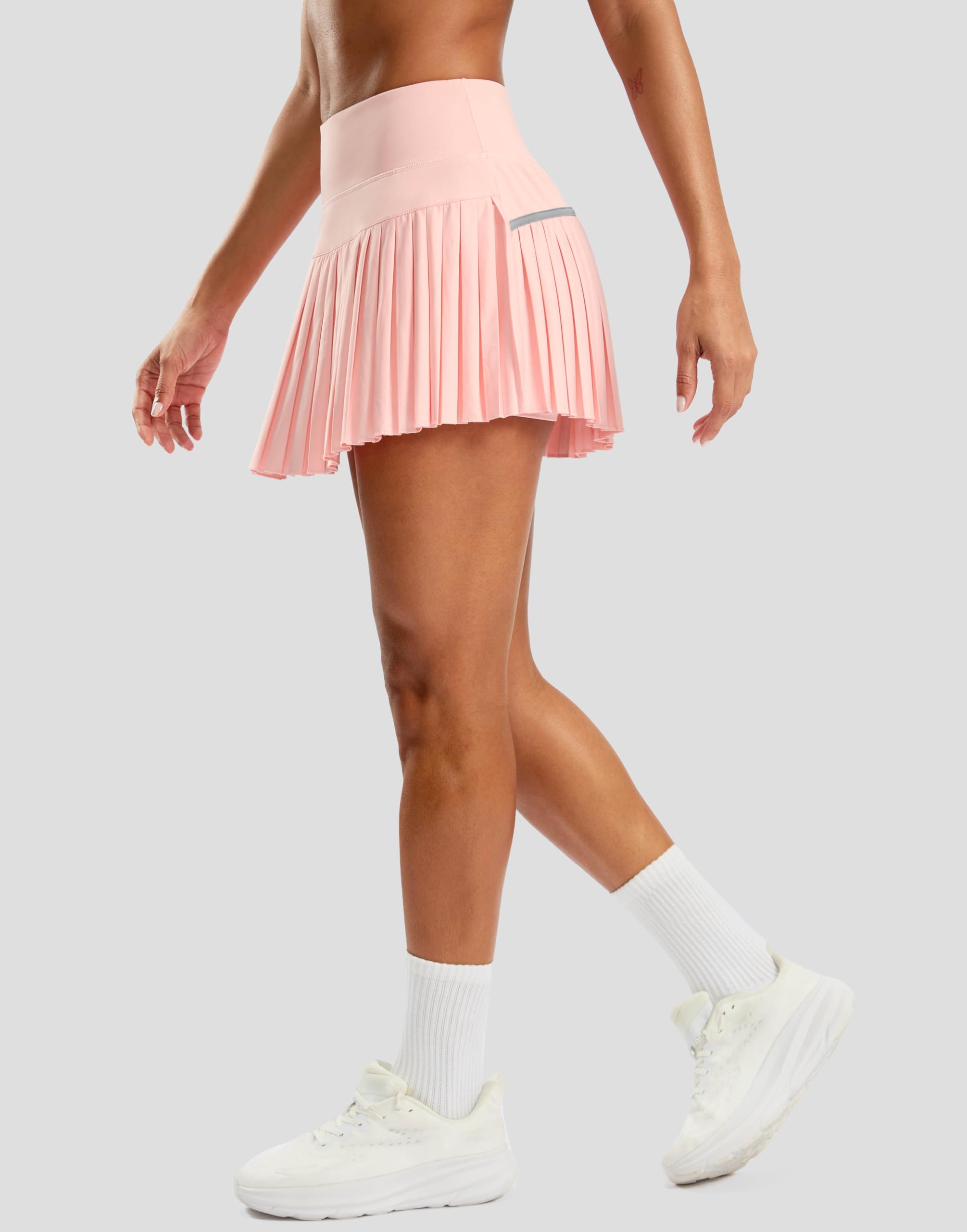 SANTINY Falda de tenis plisada para mujer con bolsillos, falda de golf atlética de cintura alta con pantalones cortos para entrenamiento, pickleball