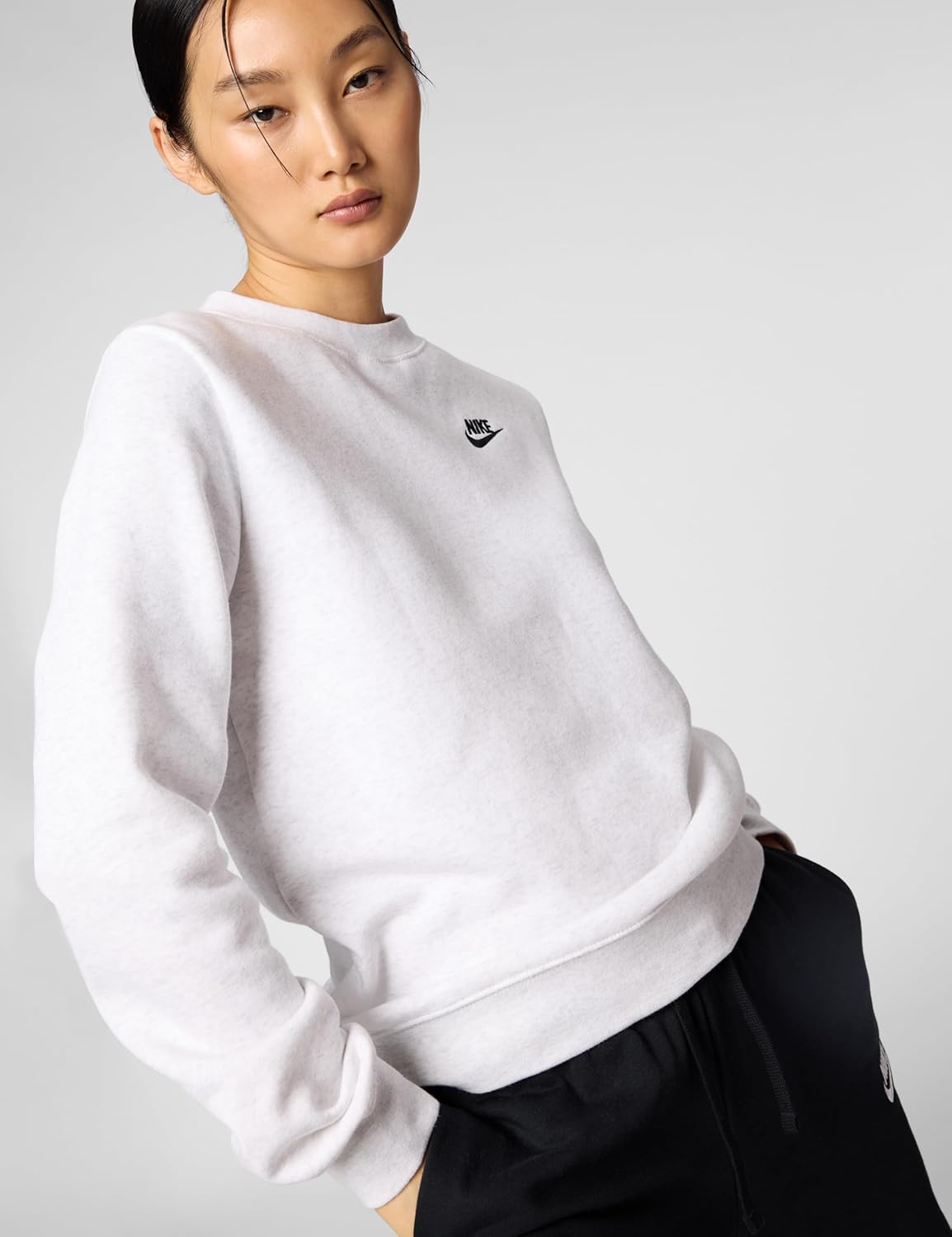 Nike Women's Sportswear Club Fleece Crew-Neck Sweatshirt - Image 5