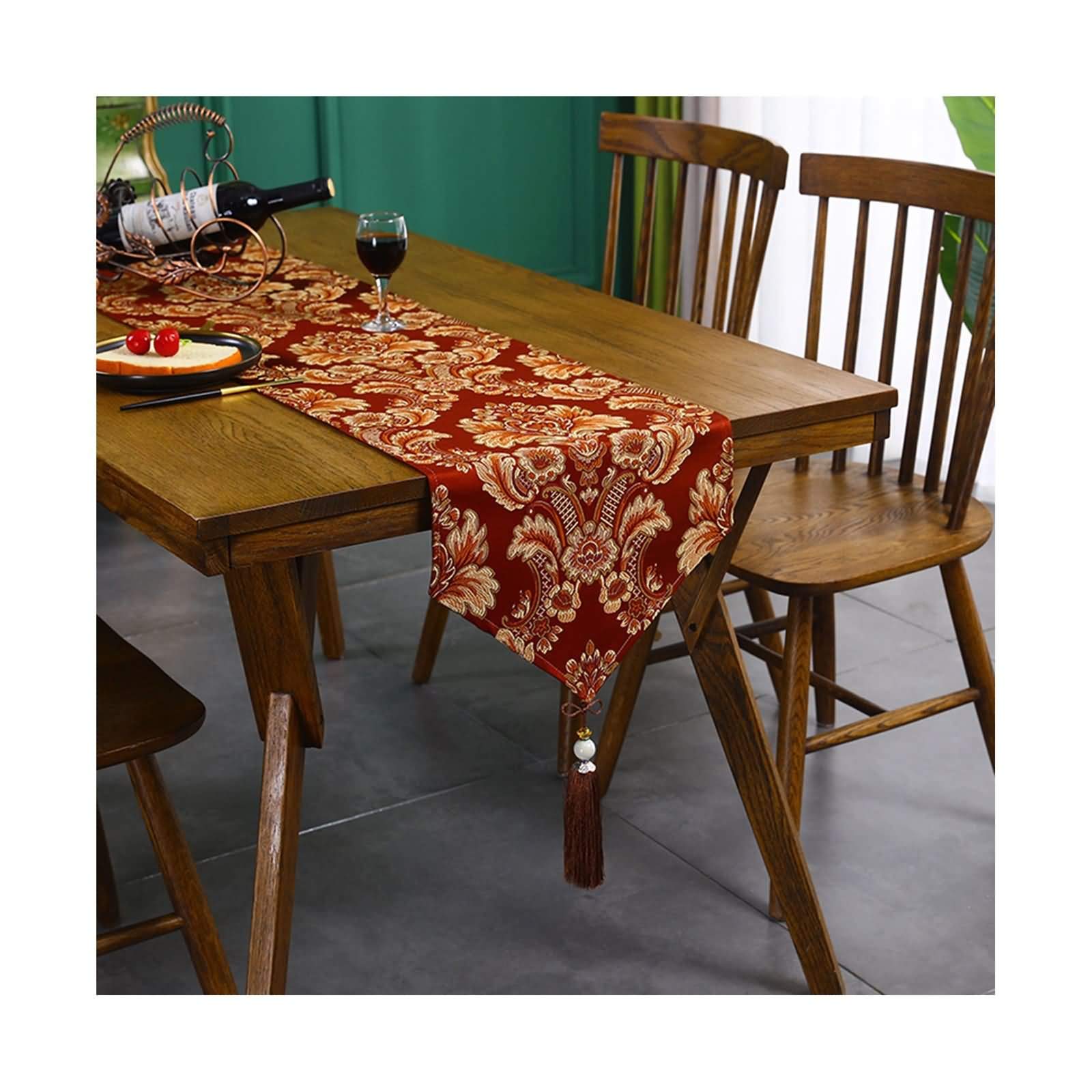 Chemin de table brodé rouge de style vintage avec pompons en polyester - 8