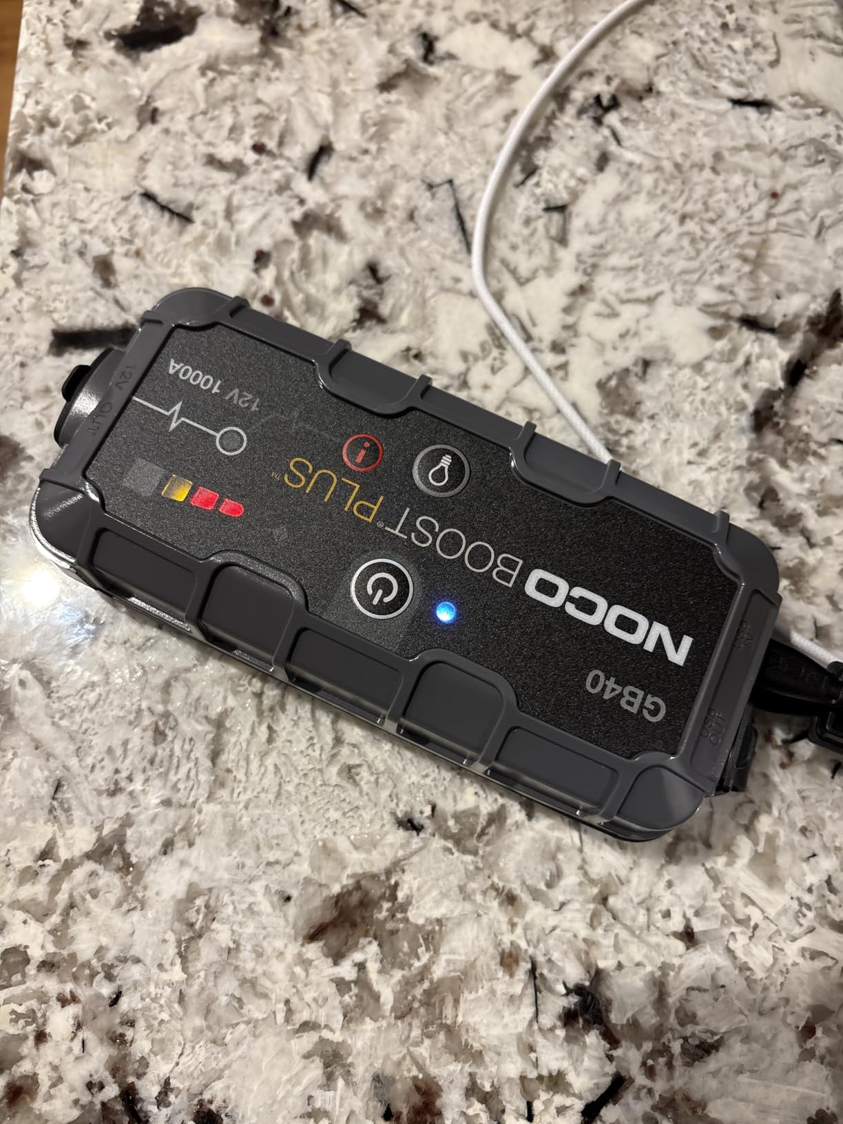 NOCO Boost GB40: 1000A UltraSafe Jump Starter – 12V Lithium Battery Booster Pack, Portable Jump Box, Power Bank & Jumper Cables - for 6.0L Gas and 3.0L Diesel Engines photo review