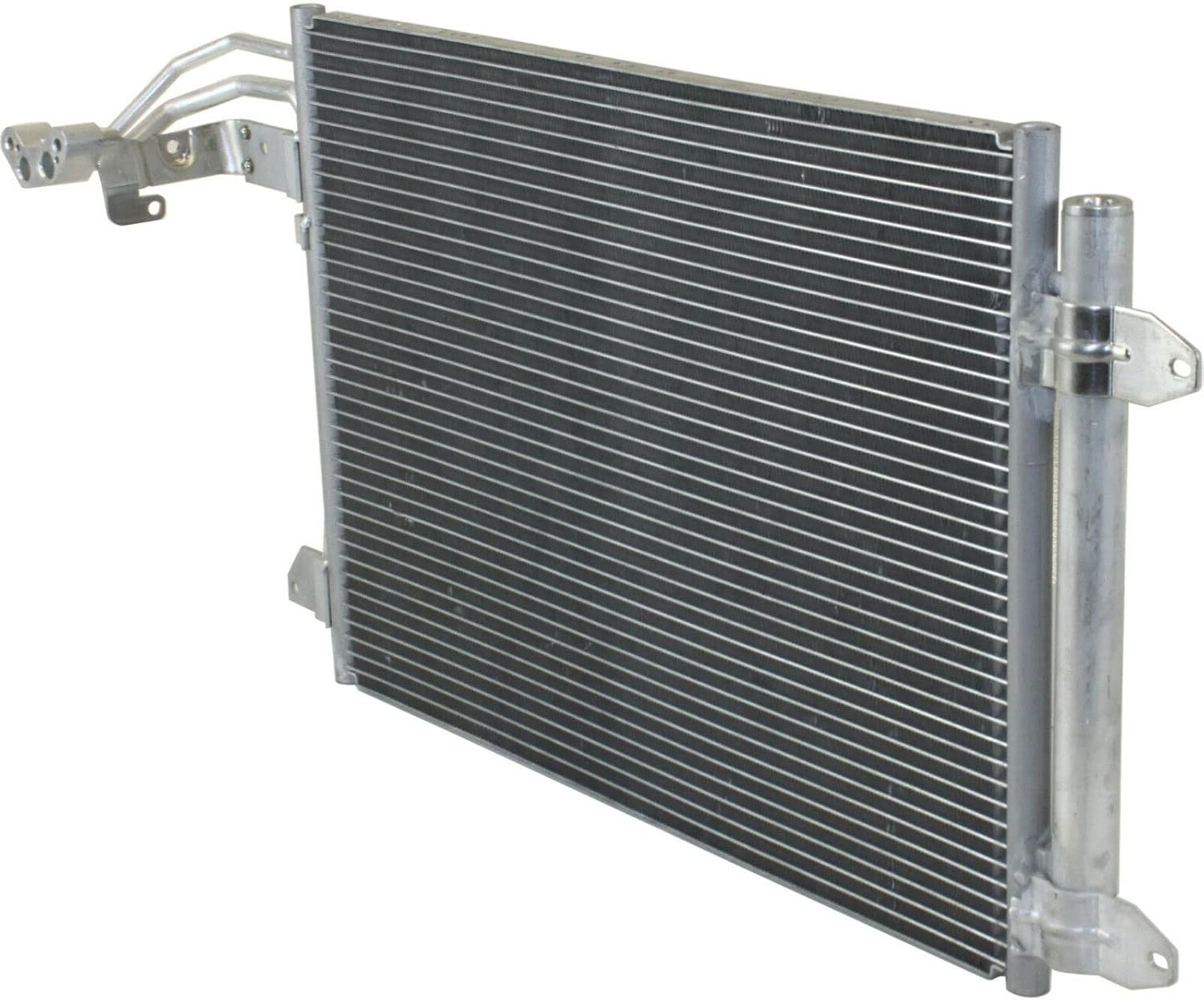 New Front AC Condenser Aluminum Core For Volkswagen Jetta 2005-2010 / Audi TT 2008-2015 / A3 2006-2013 Direct Replacement 1K0820411Q AU3030129