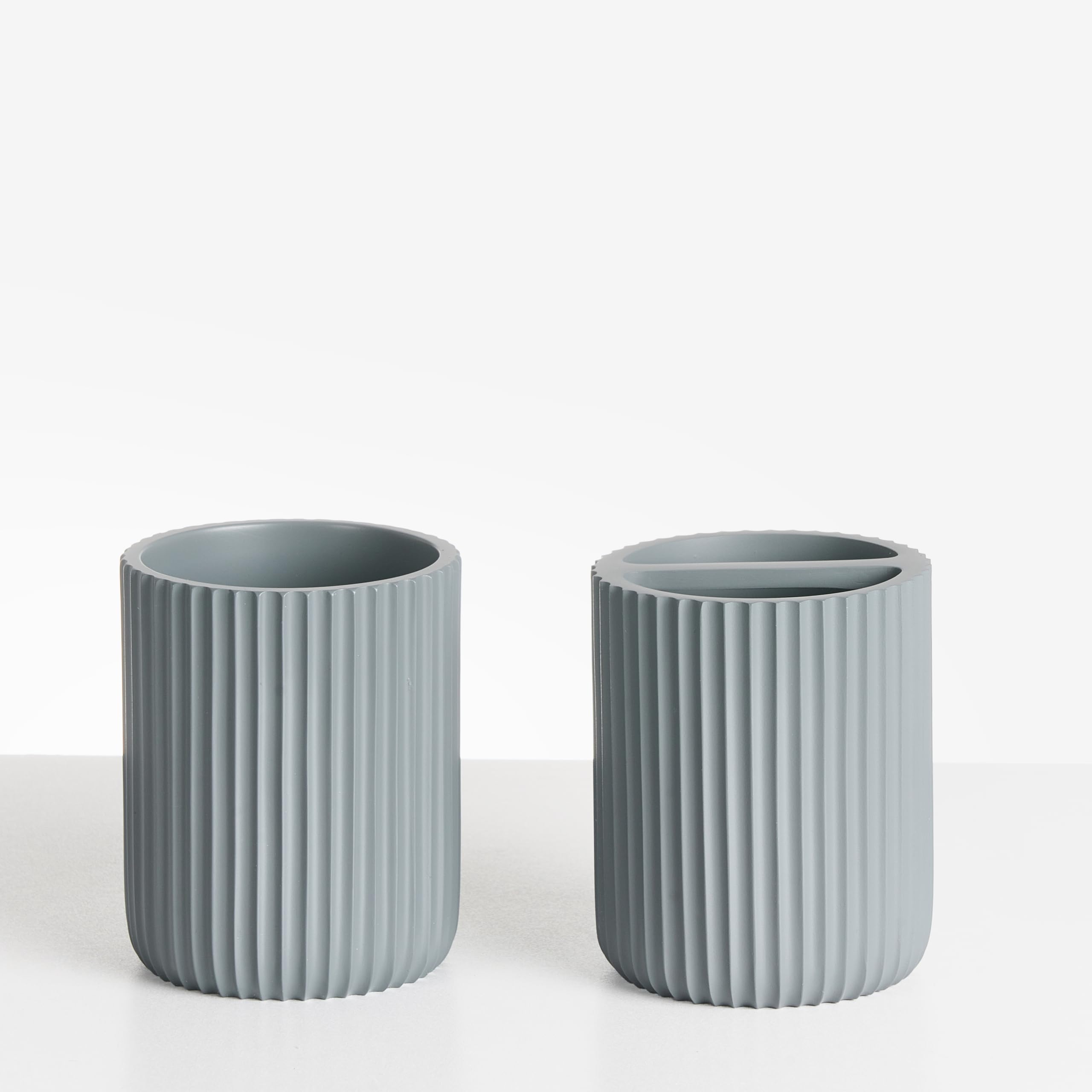 Conjunto de 5 Accesorios de baño jabonera dispensador de jabón escobilla de Inodoro Vaso Soporte para cepillos de Dientes Gris Camana