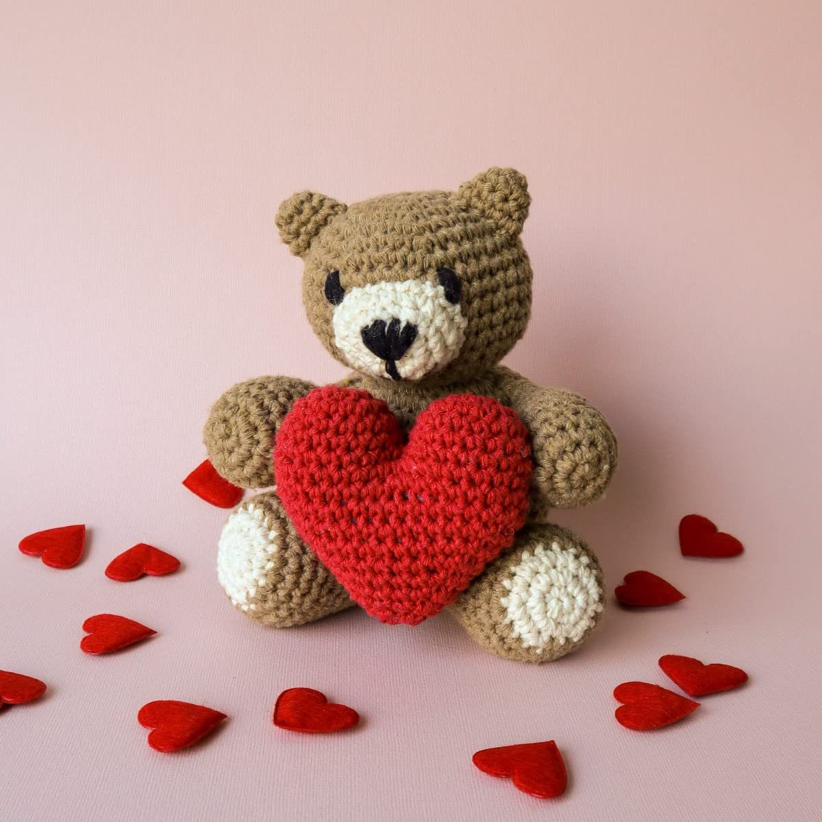 Hoooked Amigurumi DIY Kit W/Eco Barbante Yarn-Teddy Bear Valentine