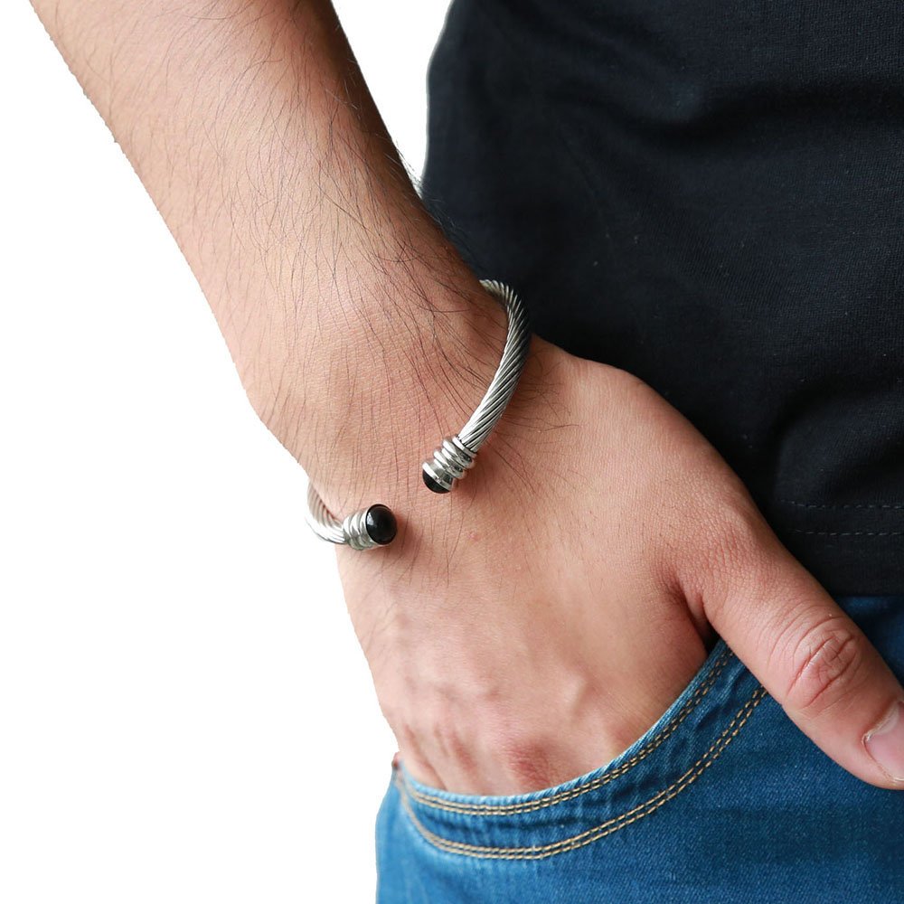 COOLSTEELANDBEYOND elástico ajustable – Unisex – Pulsera de cable trenzado – Pulsera de acero para hombres para mujeres