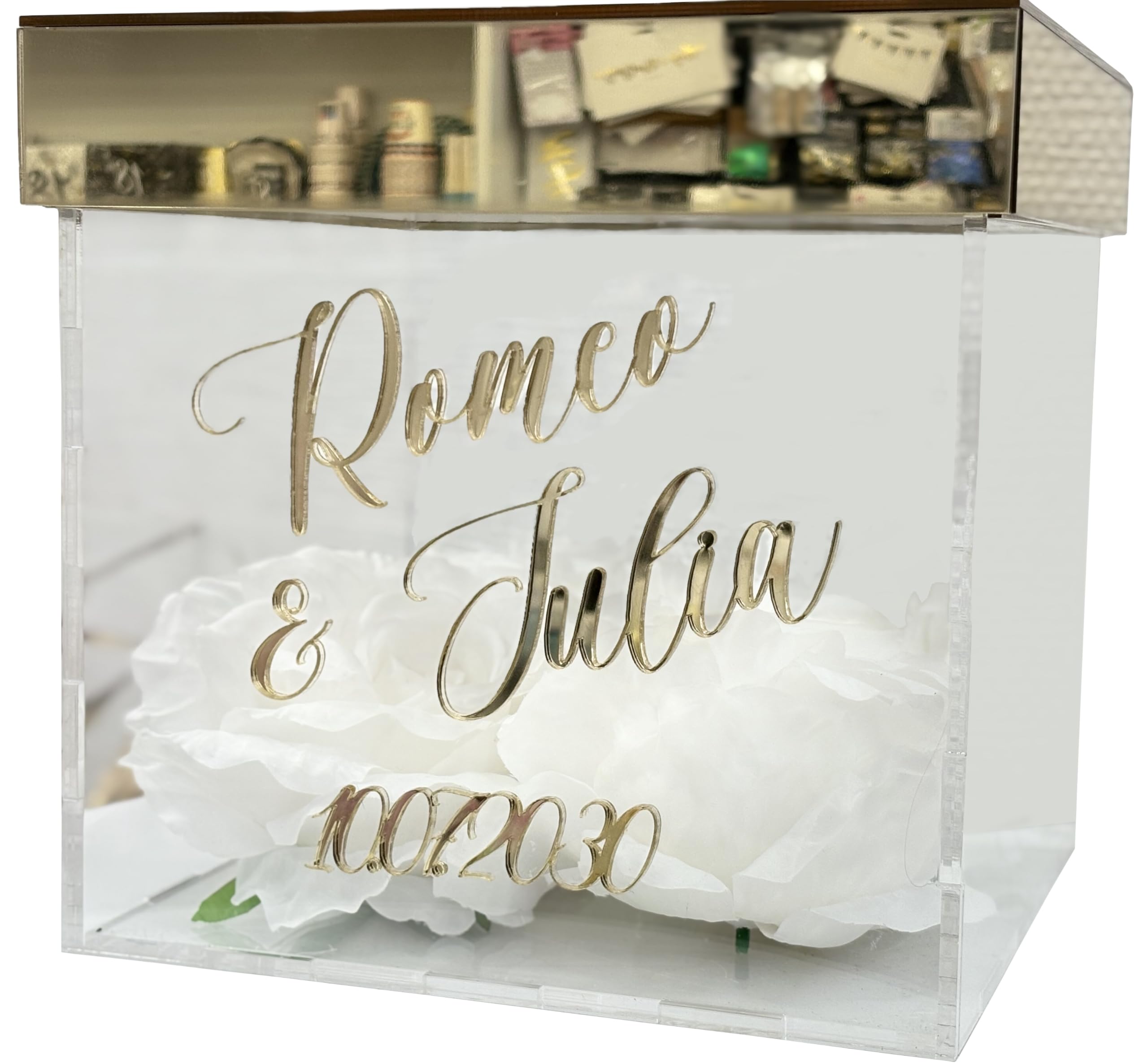 Happenings Personalisierte Hochzeitsbox für Umschläge aus Acryl – Goldspiegel, weiße Rosen, Namen des Brautpaares mit Datum – Elegante Kartenbox für die Hochzeit