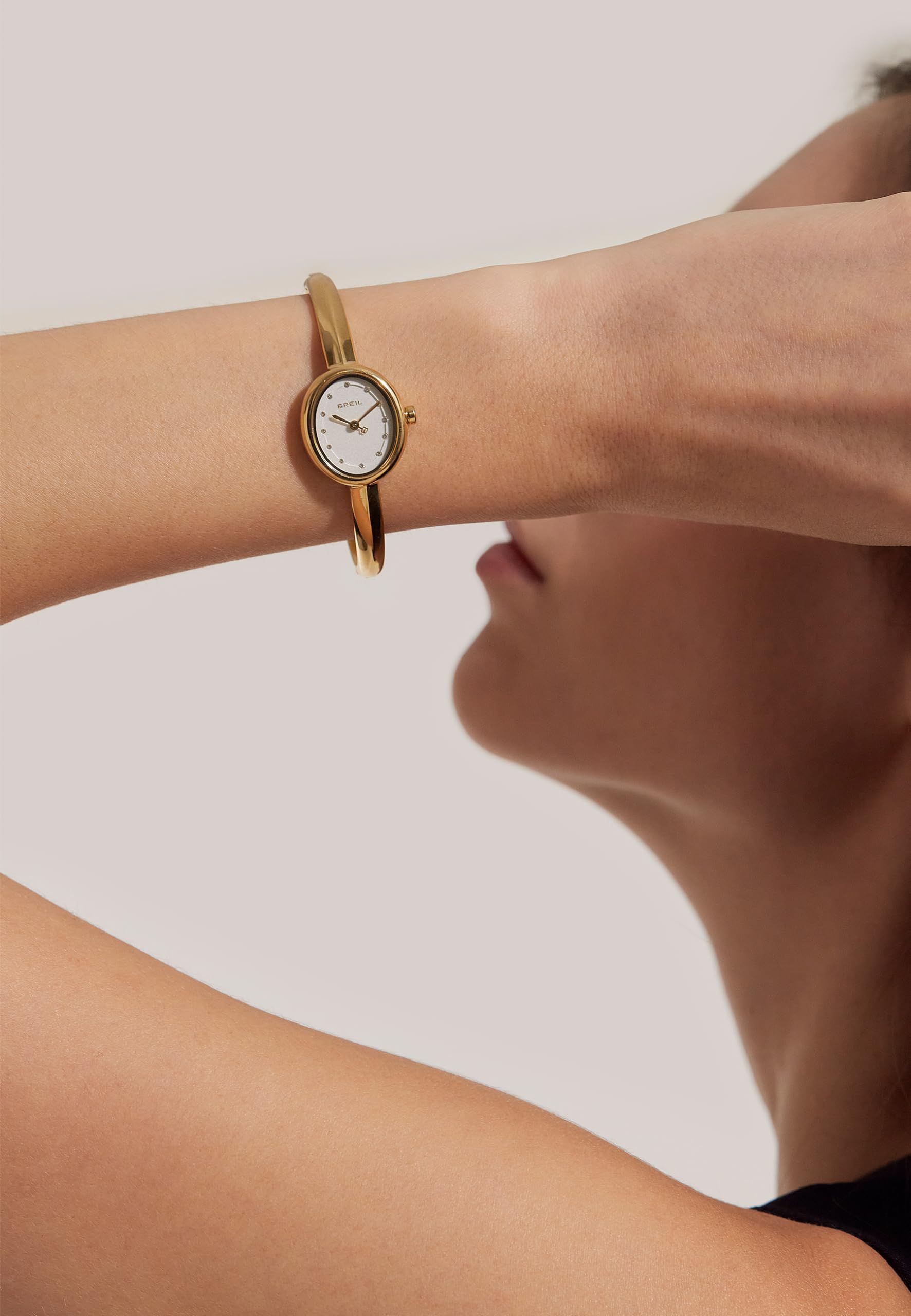 Breil, Hoop Collection, Damenuhr mit Edelstahlarmband, 25 mm Gehäuse, Quarzwerk, Praktische Faltschließe