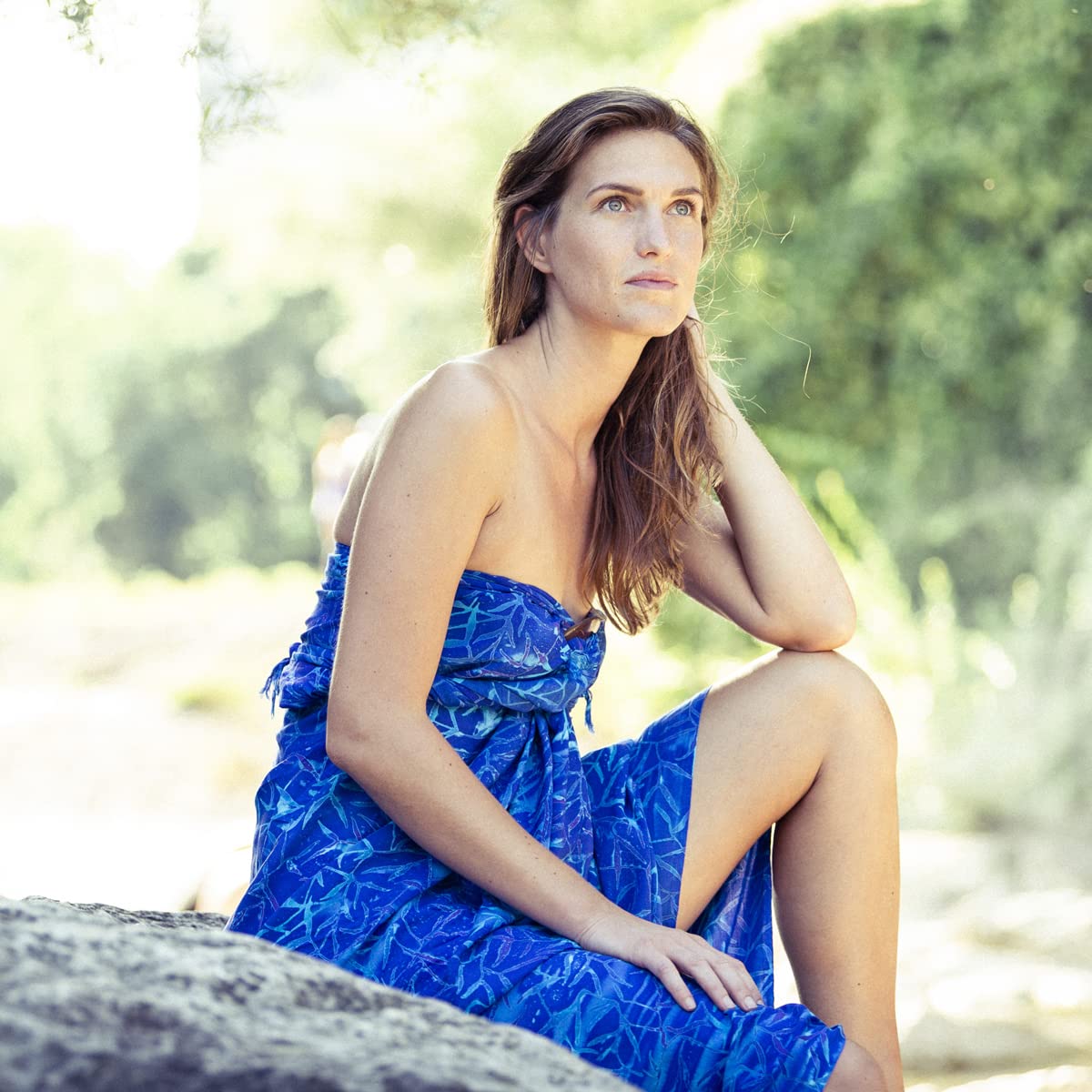 PANASIAM Paréo Tons Bleus - Paréo Opaque en Viscose - Jupe Portefeuille | Pour femme & homme, comme paréo de plage, robe de plage légère, cache-maillot léger, pièce artisanale unique