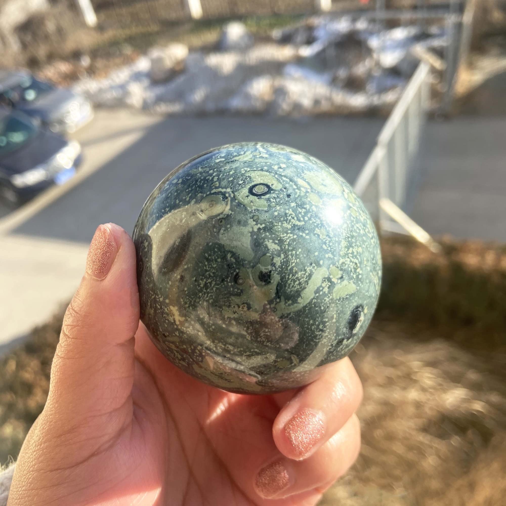 Decorazione della casa 1 PZ Naturale Verde Pavone Occhio di Pietra Preziosa Sfera Kambaba Sfera di Cristallo di Guarigione for la Decorazione Pietre Collezioni di casa