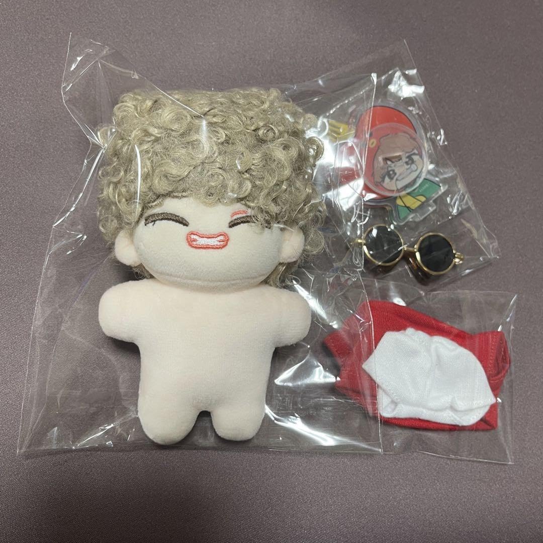 テテ　V ぬいぐるみ　10cm 新品　マスター　BTS テテ v ぬいぐるみ 10cm 新品 マスター BTS - メルカリ
