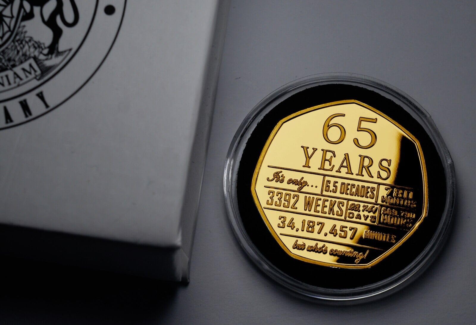 The Commemorative Coin Company 65th Birthday 24ct Gold Commemorative in Capsule and Gift Box. Gift/Present. Father/Mother/Granddad/Grandmother/Uncle/Aunty 65 Years 'Who's Counting
