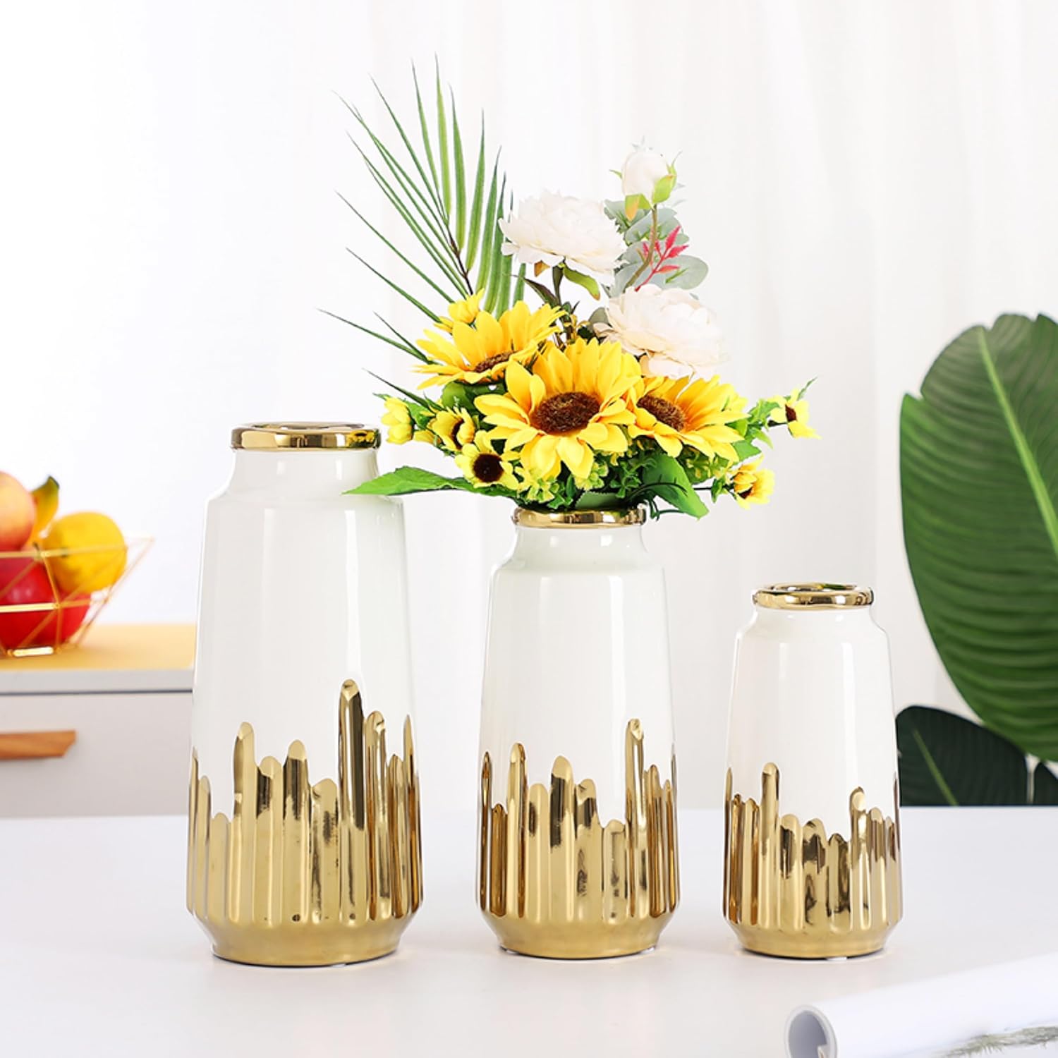 White Vase ins Ceramic Template Room Living Room Decor Home Hydroponic Flower Electric Gold Plated White Ornament (Medium)