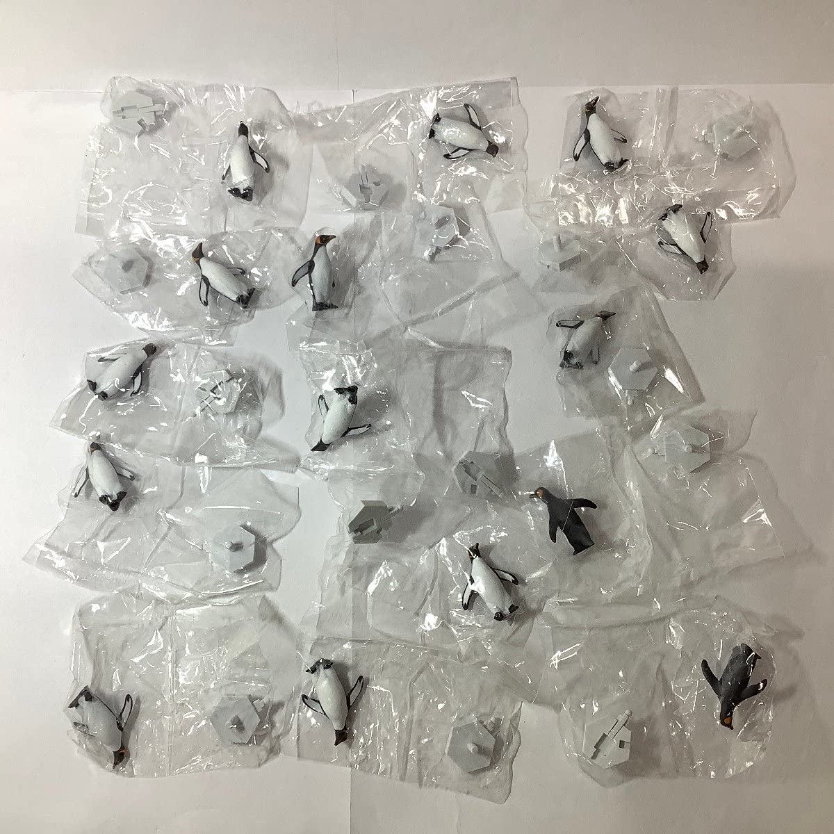 日本水族館立体生物図録 ボトルキャップ フィギュア ボーナスパーツ ペンギン Amazon.co.jp: 海洋堂 日本水族館立体生物図録 第2巻 capsule aquarium