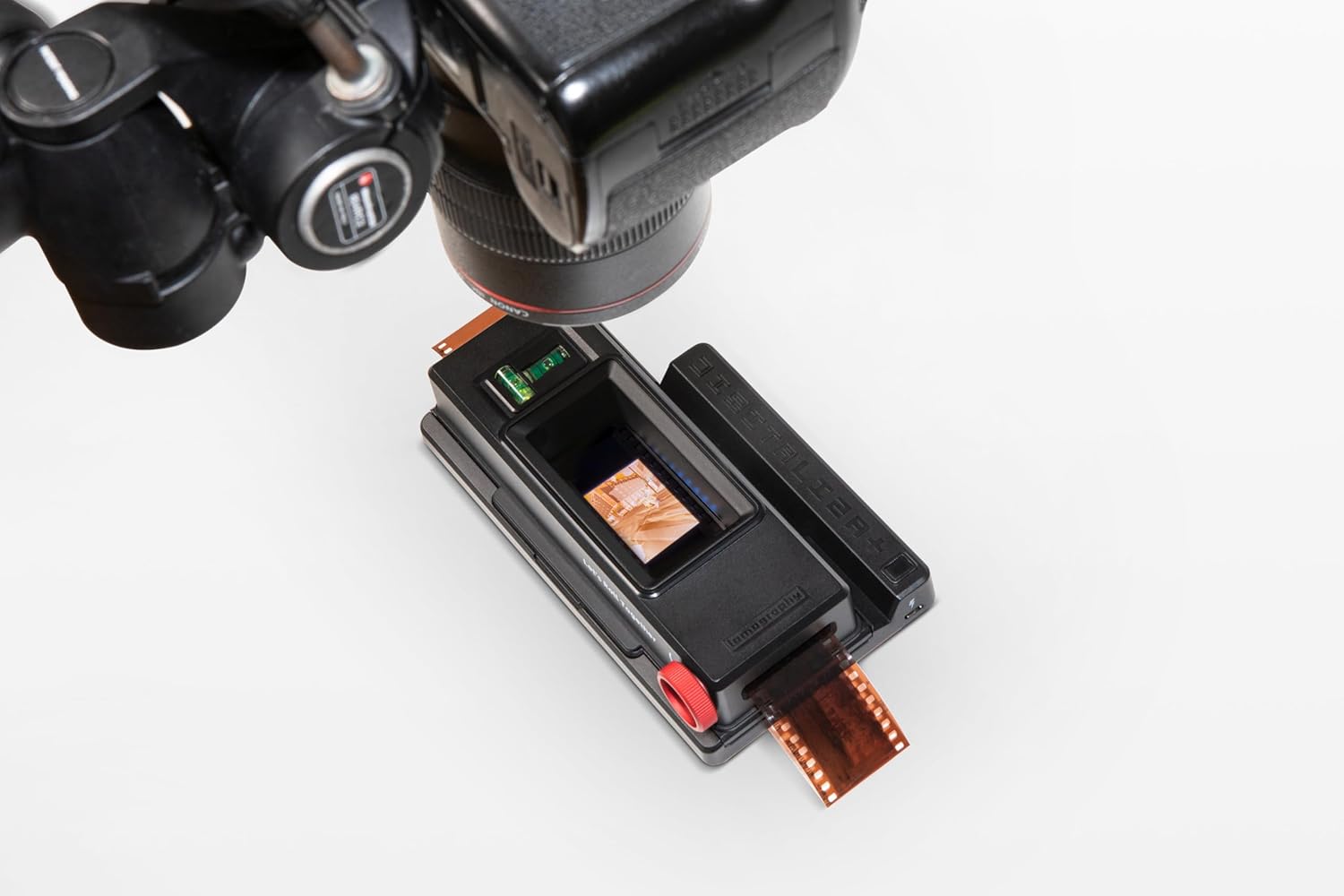 Lomography DigitaLIZA Max Film Scanner, Multi-Format 35mm/120/110/127, Smartphone/Digital Camera Compatible