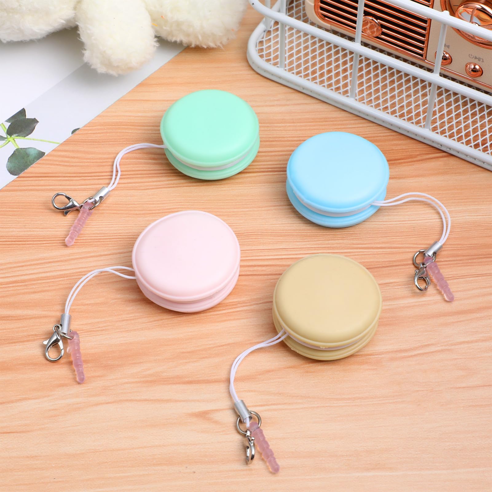 STOBOK 4 Piezas Limpiador De Pantalla De Doble Cara Paño De Limpieza De Lentes De Microfibra Bolsa Clave Colgante Regalo Toallitas para Monitores De TV Macarrón Accesorios Niño Tableta