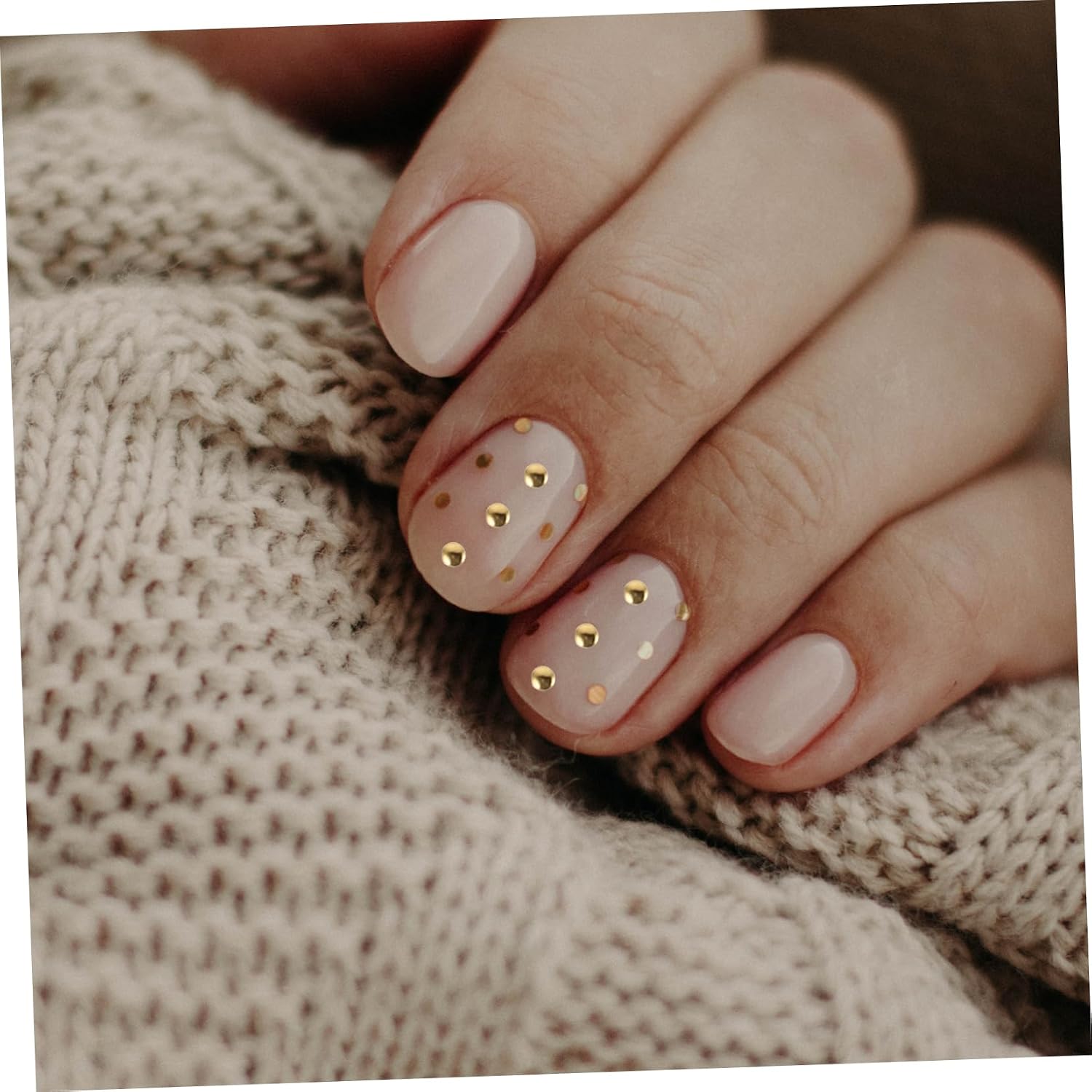 Fashionable Nail Charms Metal Studs Versatile Sizes for Parties Weddings