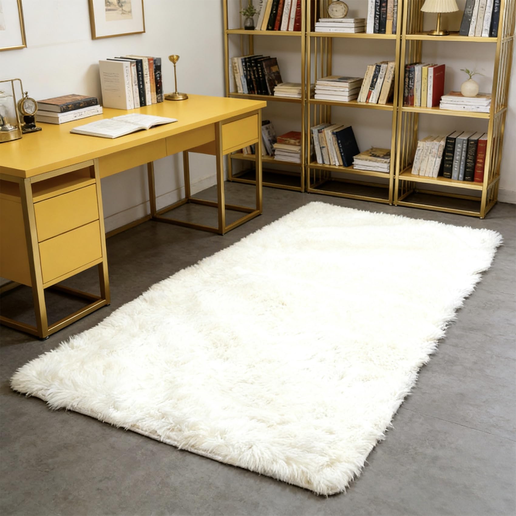 Tapis de sol antidérapant et doux à poils longs pour un salon moderne