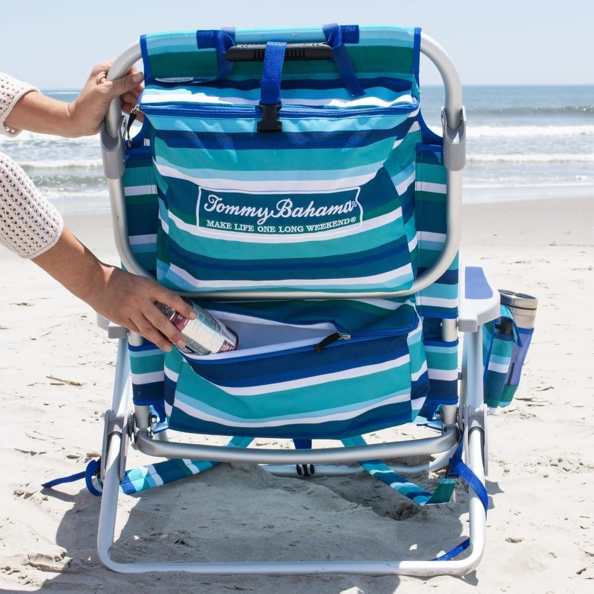 Tommy Bahama Beach Chair 2020 (Yellow Pineapple).