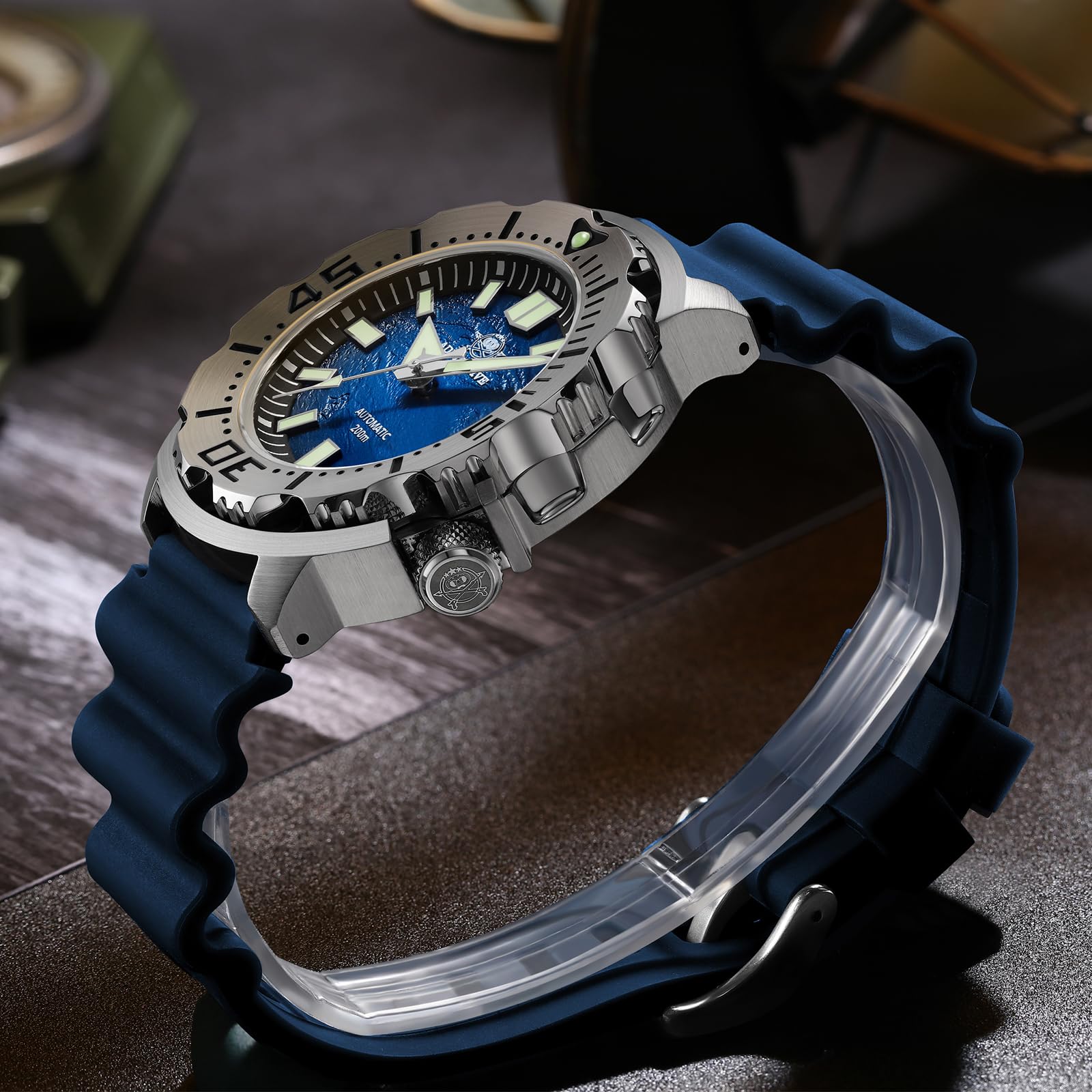 ADDIESDIVE luxuriös Herren Automatikuhr NH35A Analoguhr aus Edelstahl Taucheruhr 200M AD2047