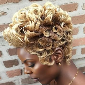 Ombre Blonde Synthetic Curly Hair Wig for Women, Short Pixie Cut, 22.8-24.4 inches