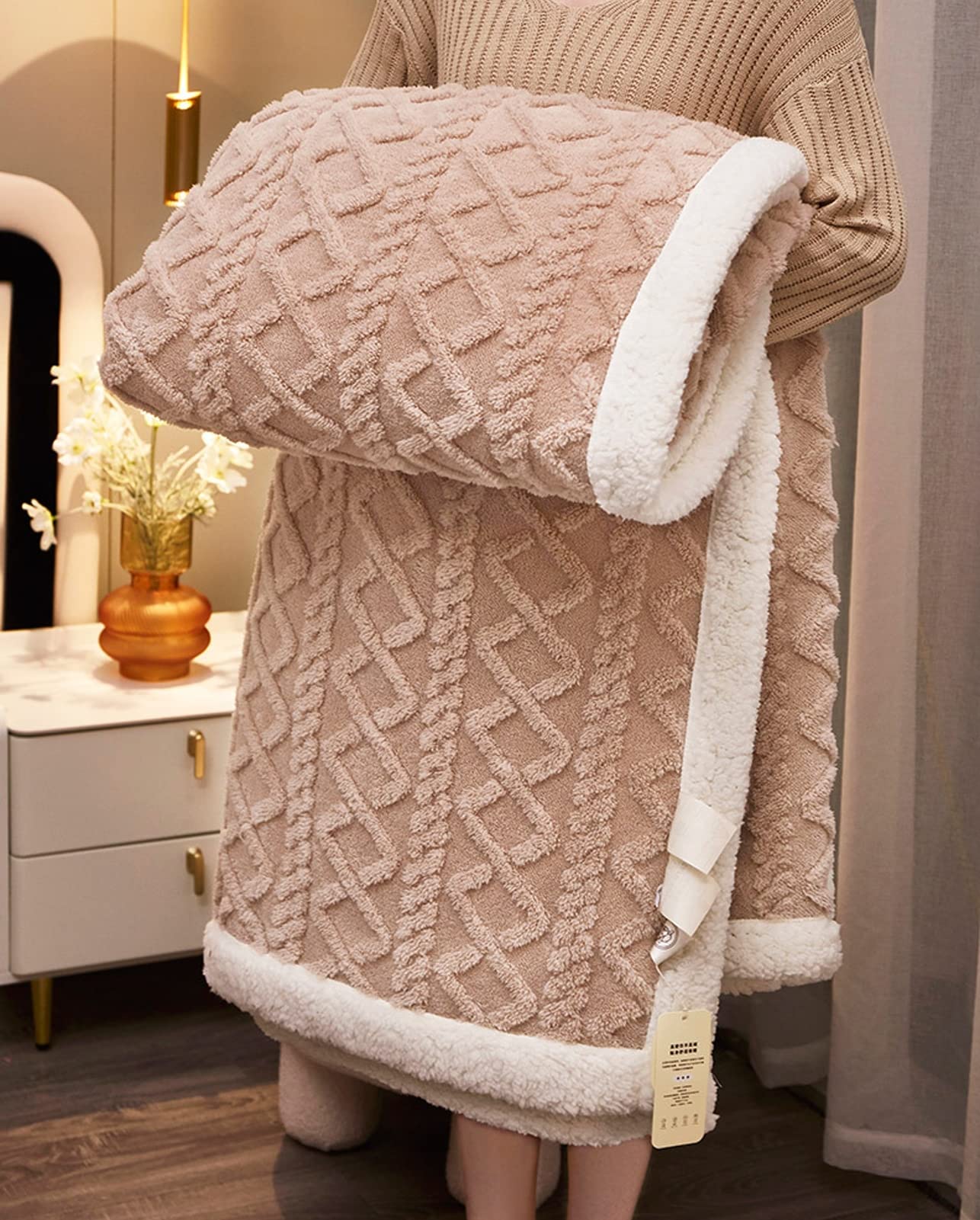 Mantas Sofa, Manta Sherpa Cama, Manta Cubre Sofa Invierno Reversible, Mantas Polar de Sherpa Multiuso, Suave Manta Sofa Invierno, Manta Borreguito para Sofa y Sobrecama,Caqui,100X150cm 0.8kg