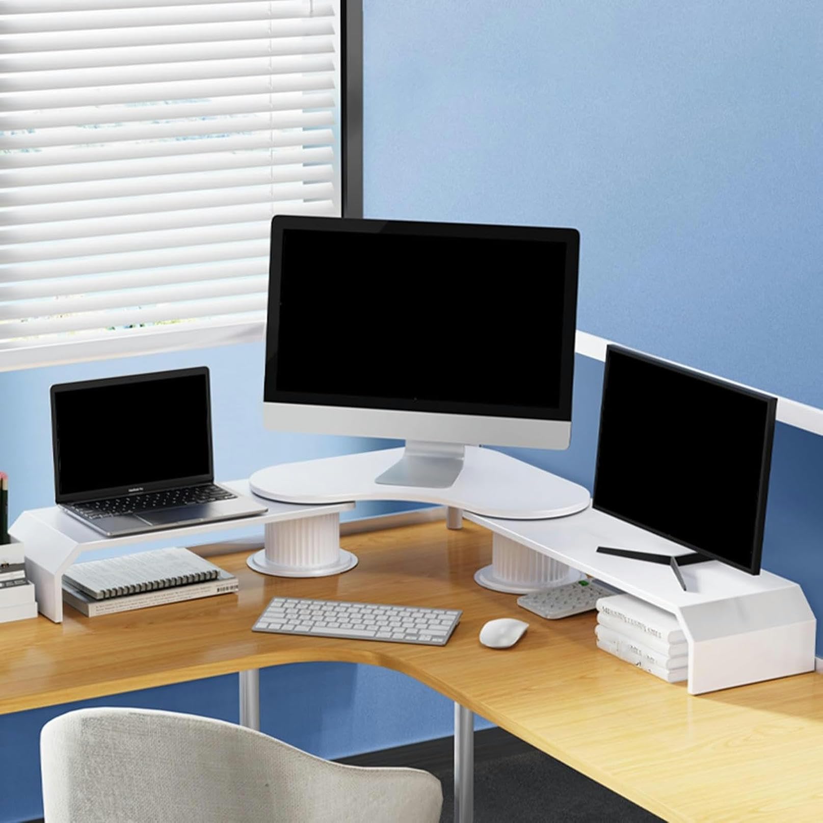Supporto per Monitor angolare per 3 schermi, Supporto per Monitor angolare per Computer, Organizer da scrivania Regolabile, Rotazione di 270°, Supporto angolare in Metallo per Laptop.