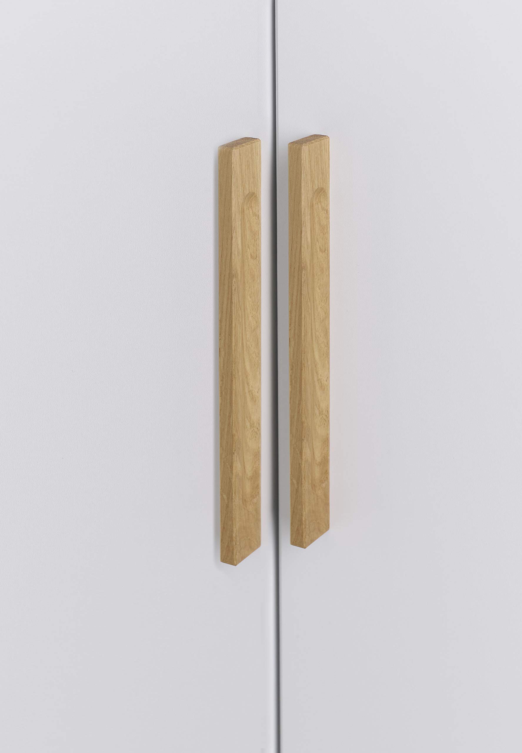 Rauch Möbel Carlsson, Kleiderschrank, Farbe Weiß, Breite 136 cm | Schrank, Kinderkleiderschrank, 3-türig, für Schlafzimmer, Kinderzimmer, Babyzimmer, Garderobe, Flur