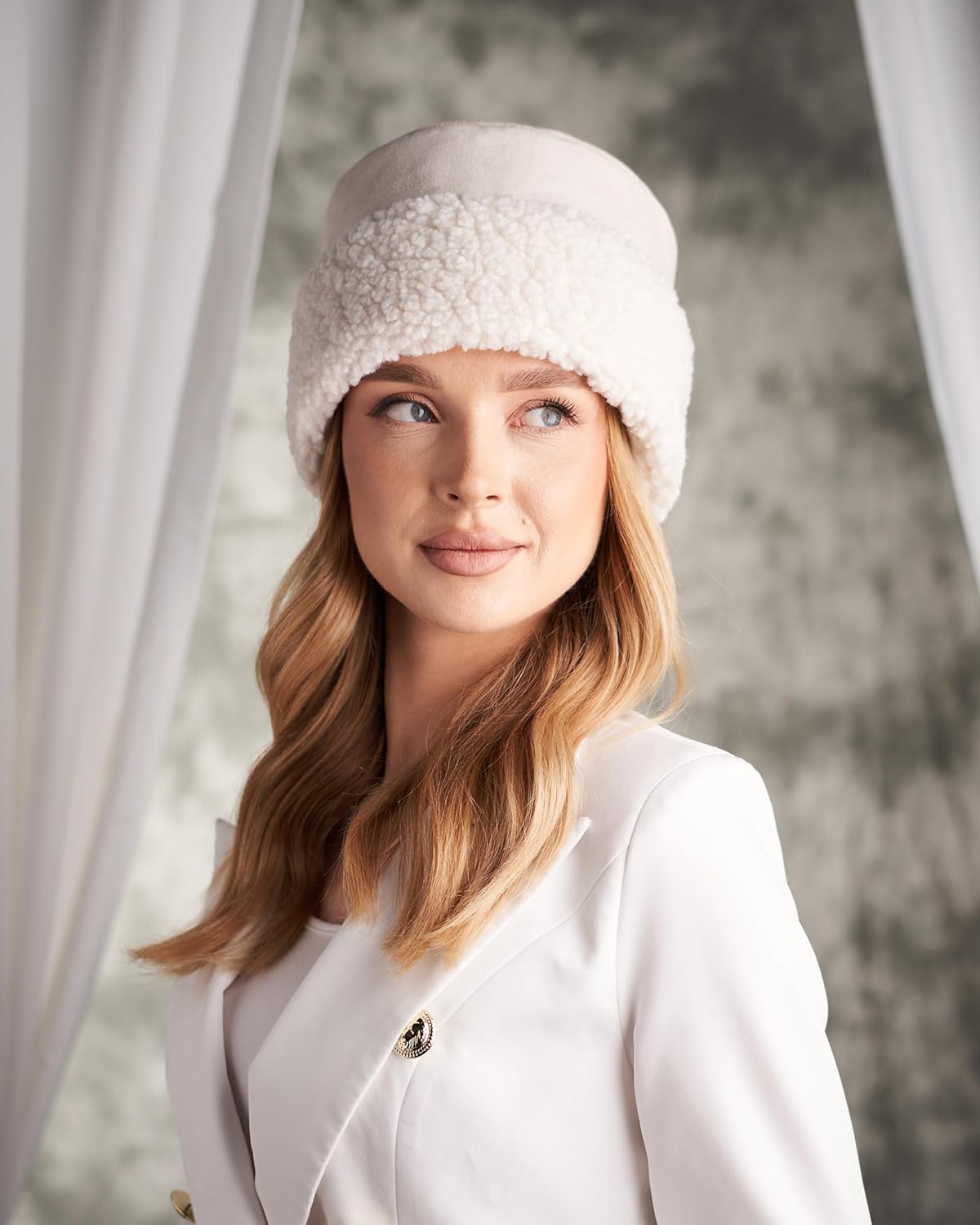 Futrzane Sherpa Trim Hat - Winter Hats for Women - Suede Hat with Sherpa Fleece