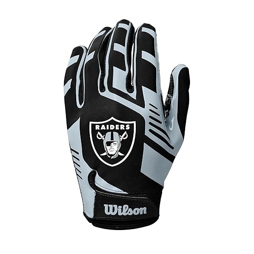 Wilson AD NFL Stretch FIT Gloves