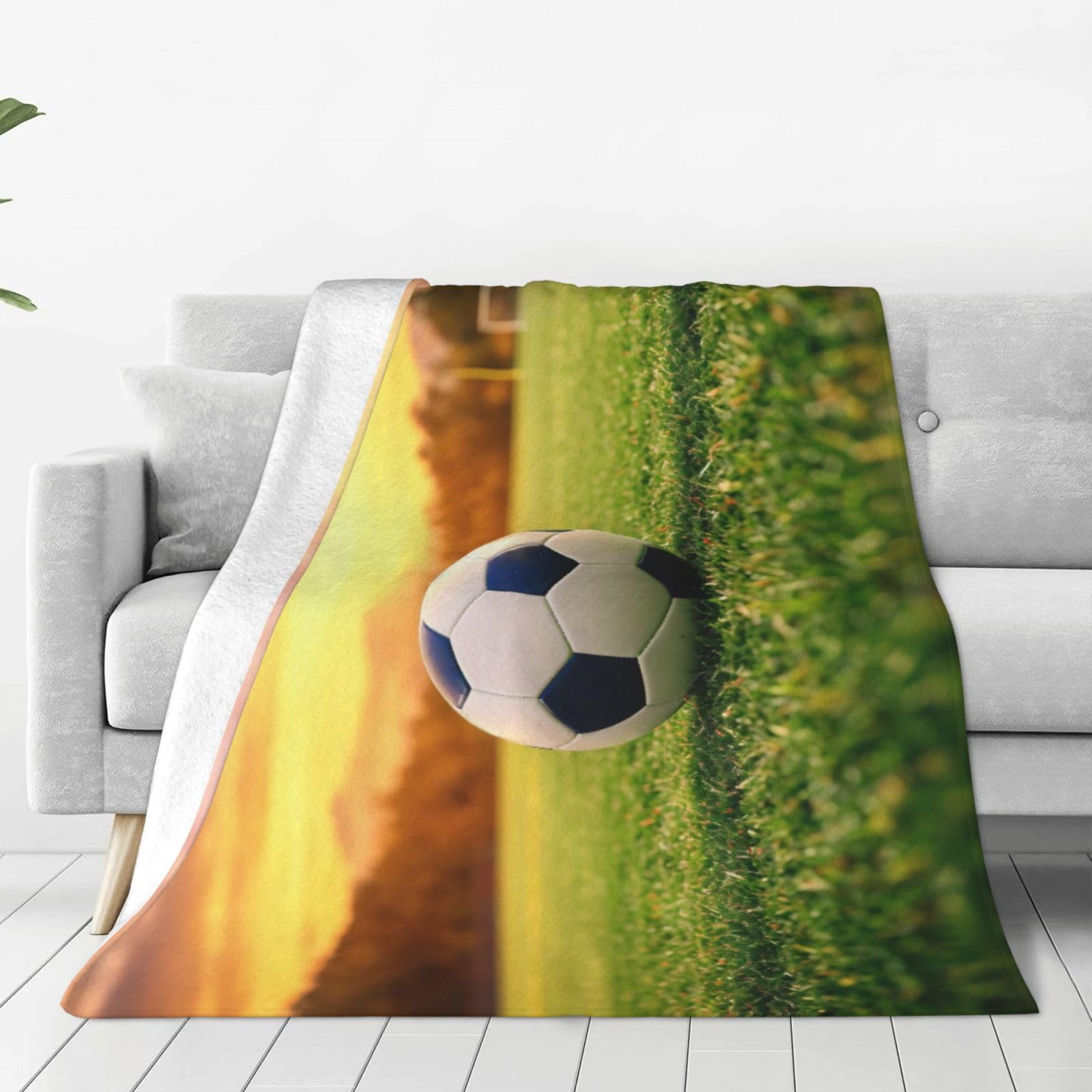 Couverture polaire football chaude pour vos soirées match sur le canapé