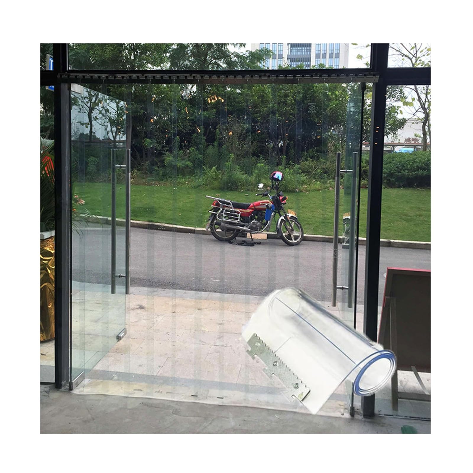 Zasłony drzwiowe z taśmy PCV, kompletne drzwi z taśmy PCV