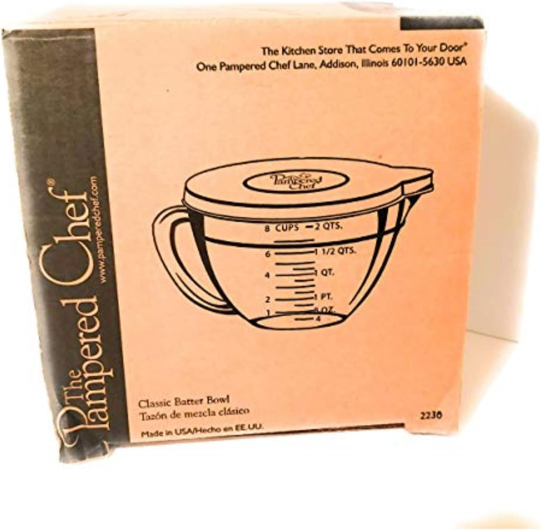 PAMPERED CHEF 2431 8 CUP GLASS CLASSIC BATTER BOWL NEW 2013 STYLE WITH LID
